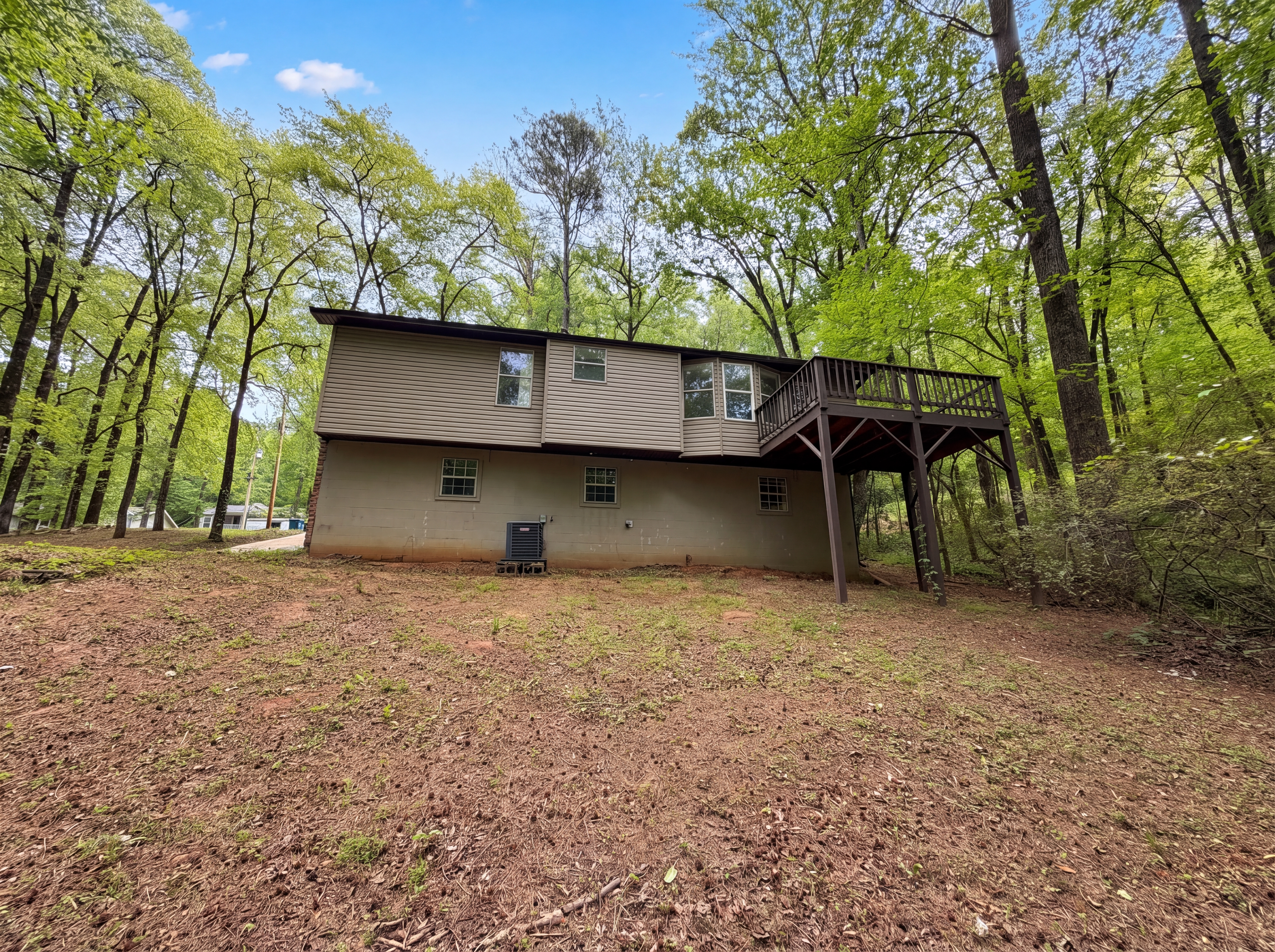Photo 5 of 20 of 5816 Janet Dr, Trussville, AL