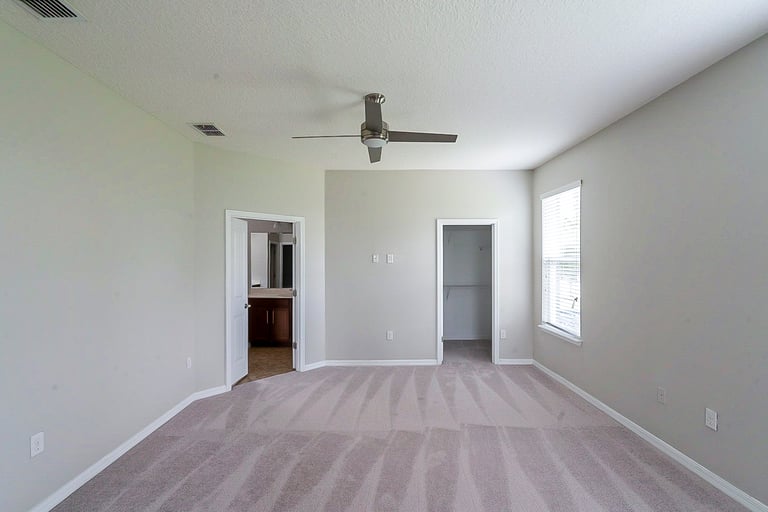 Photo 19 of 31 - 2349 Beacon Landing Cir, Orlando, FL 32824