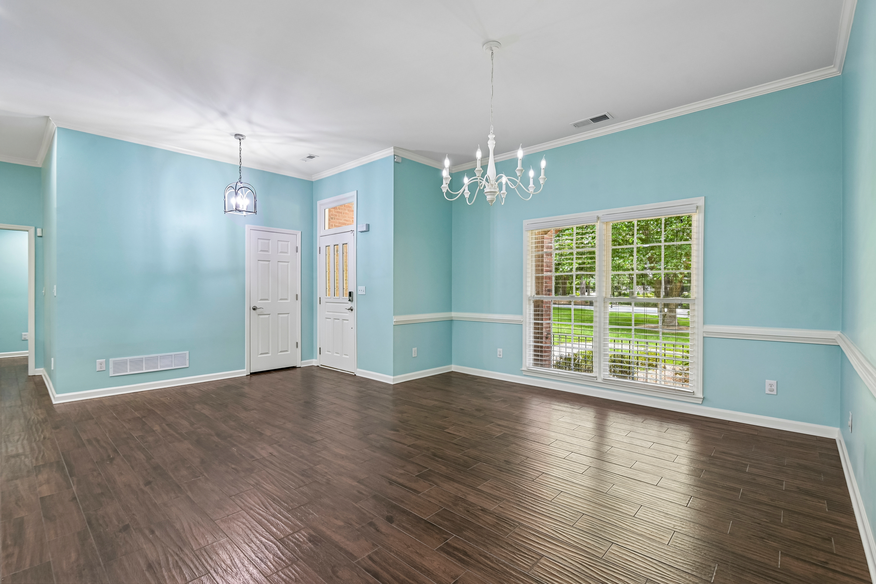 Photo 4 of 79 of 2077 Coolidge Way NW, Acworth, GA