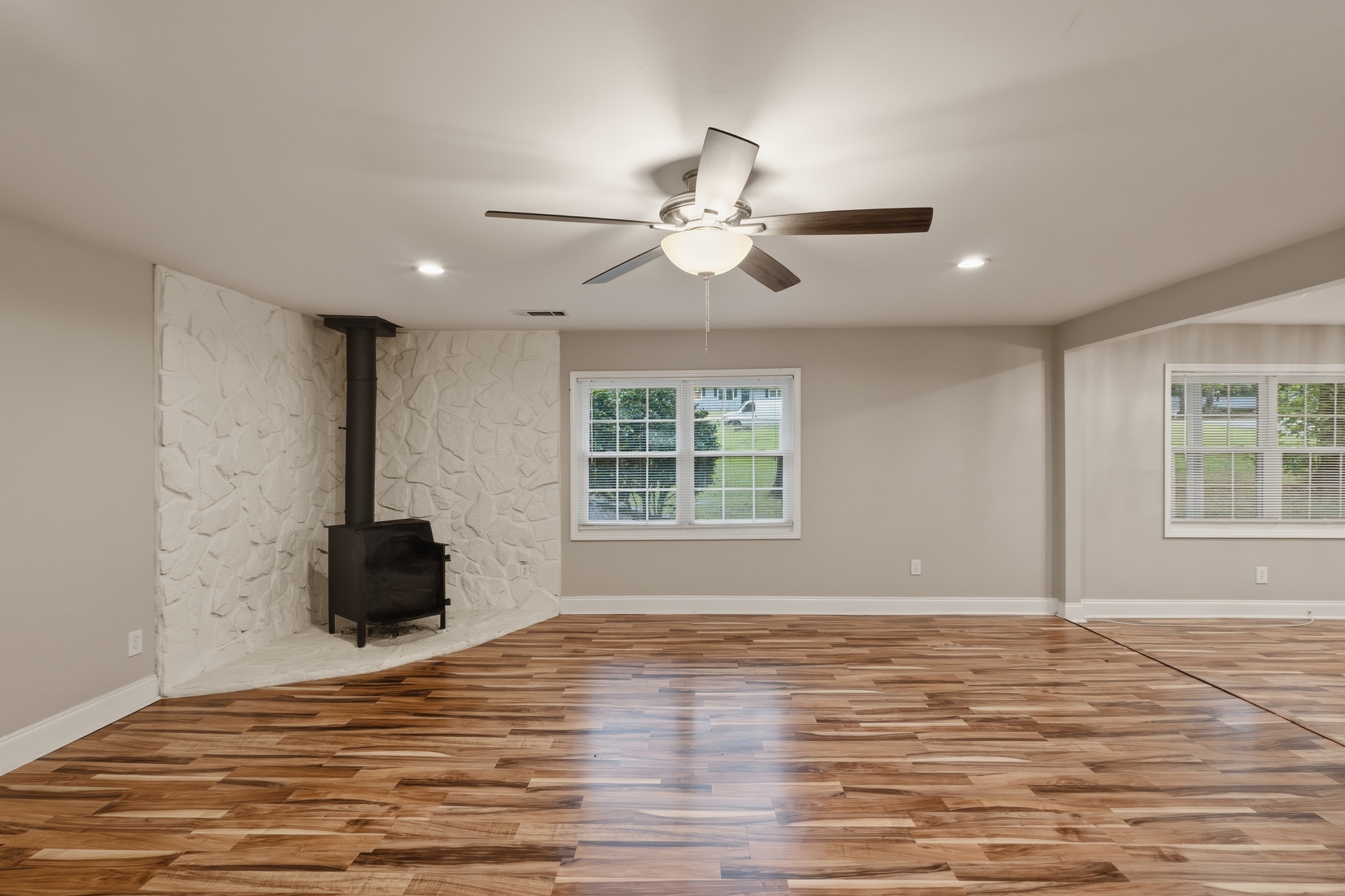 Photo 10 of 30 of 2162 Chestnut Pl, Lithia Springs, GA