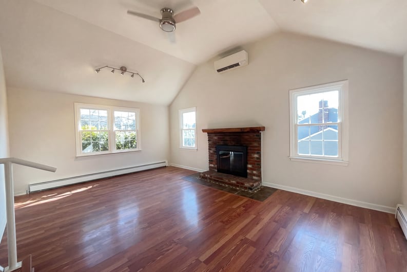 Property photo 3 of 5 Tracy Ann Dr