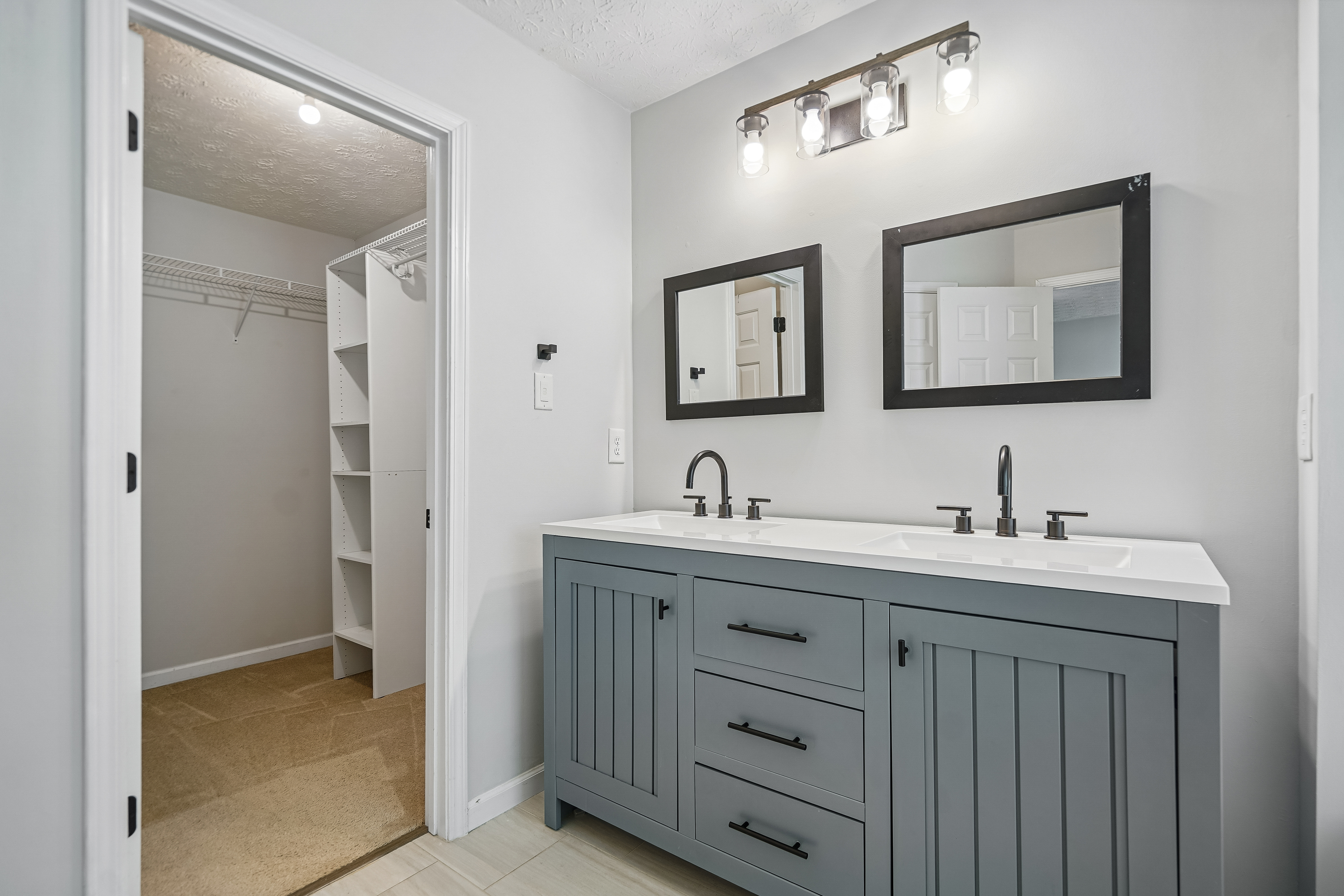 Photo 8 of 31 of 2213 Skylar Leigh Dr, Buford, GA