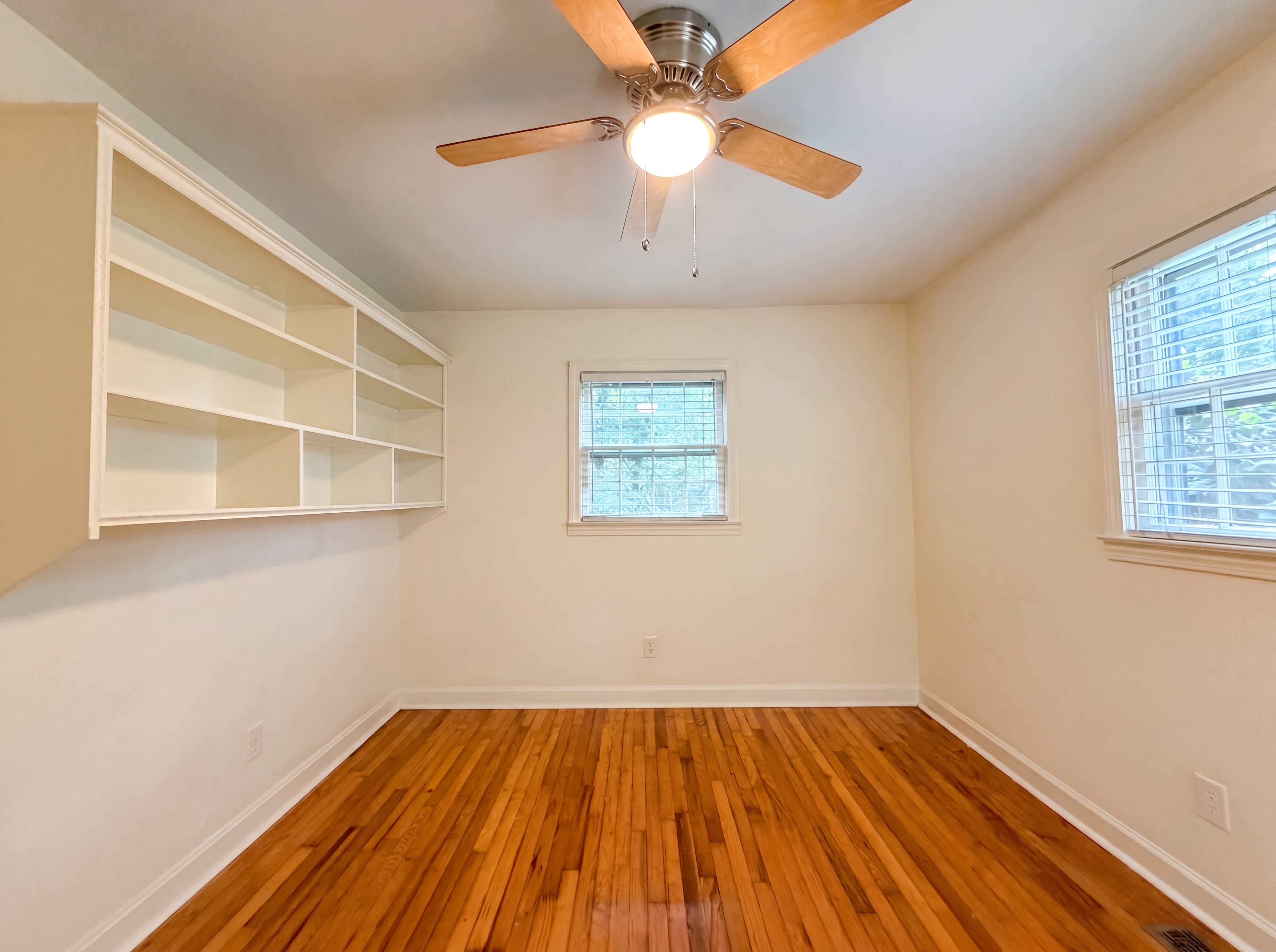 Photo 12 of 26 of 1309 Tohari Rd, Winston Salem, NC