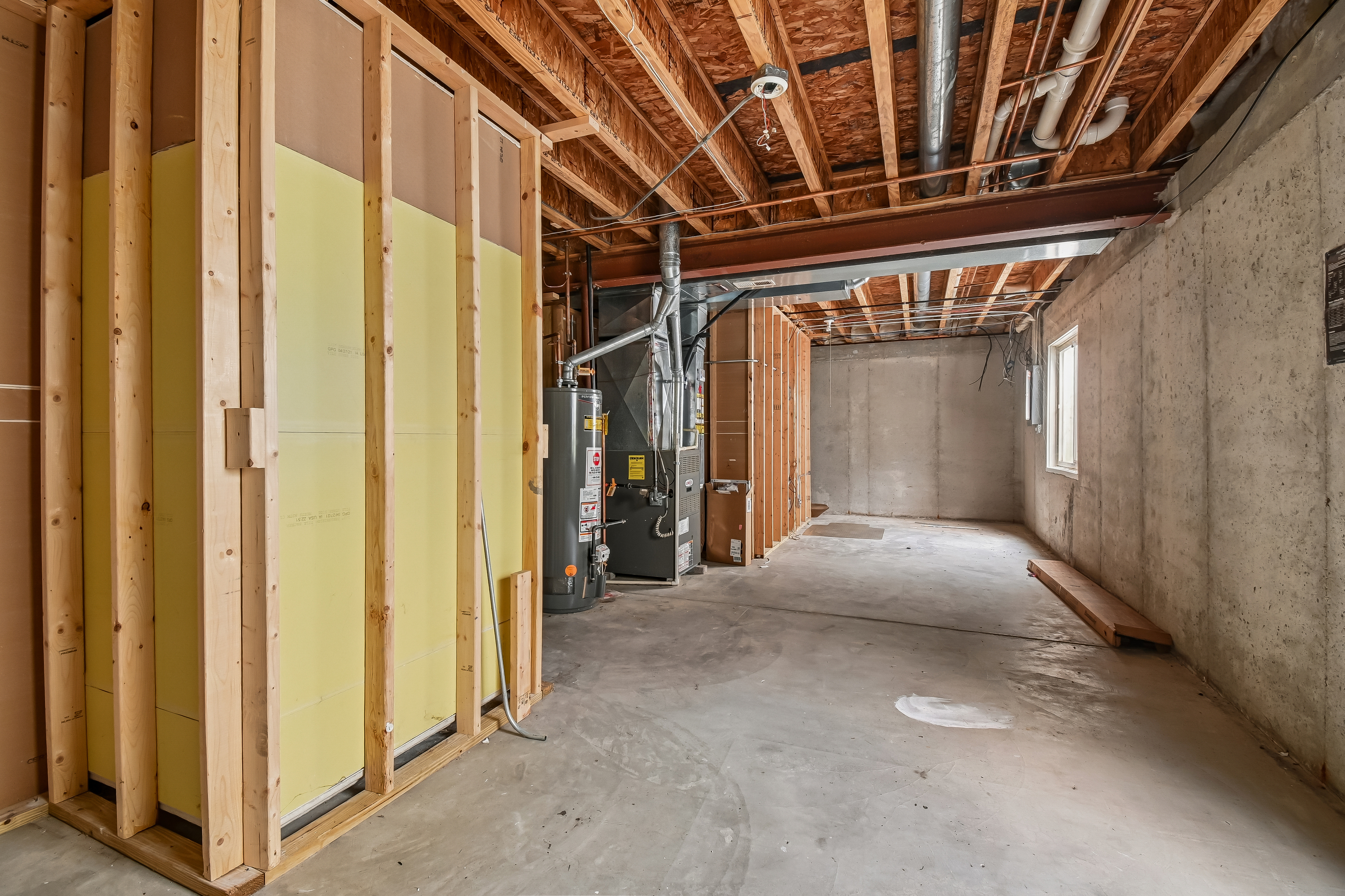 Photo 38 of 69 of 1409 Baltz Dr, Joliet, IL
