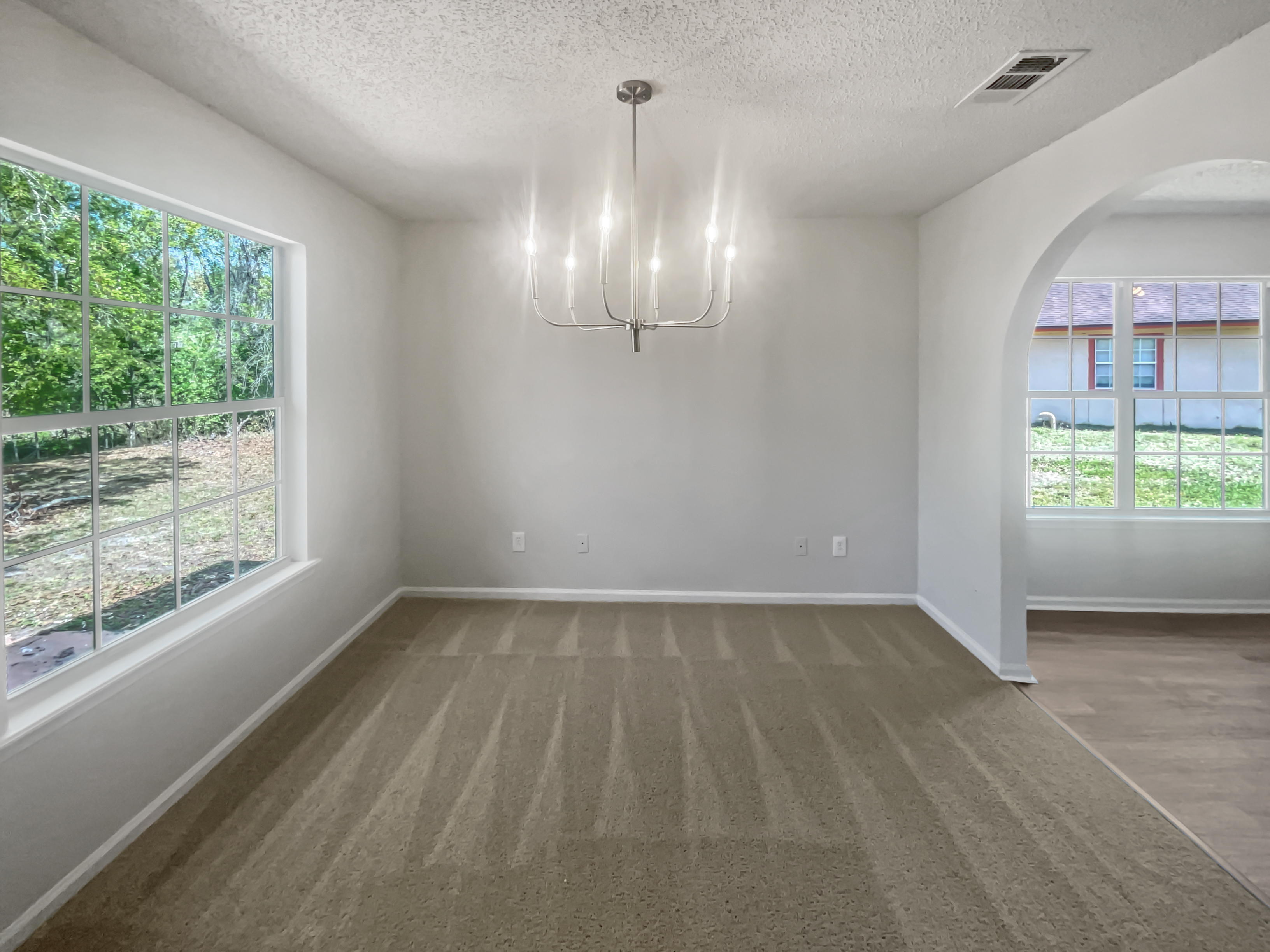 Photo 10 of 22 of 5933 Copper Lake Dr, Jacksonville, FL