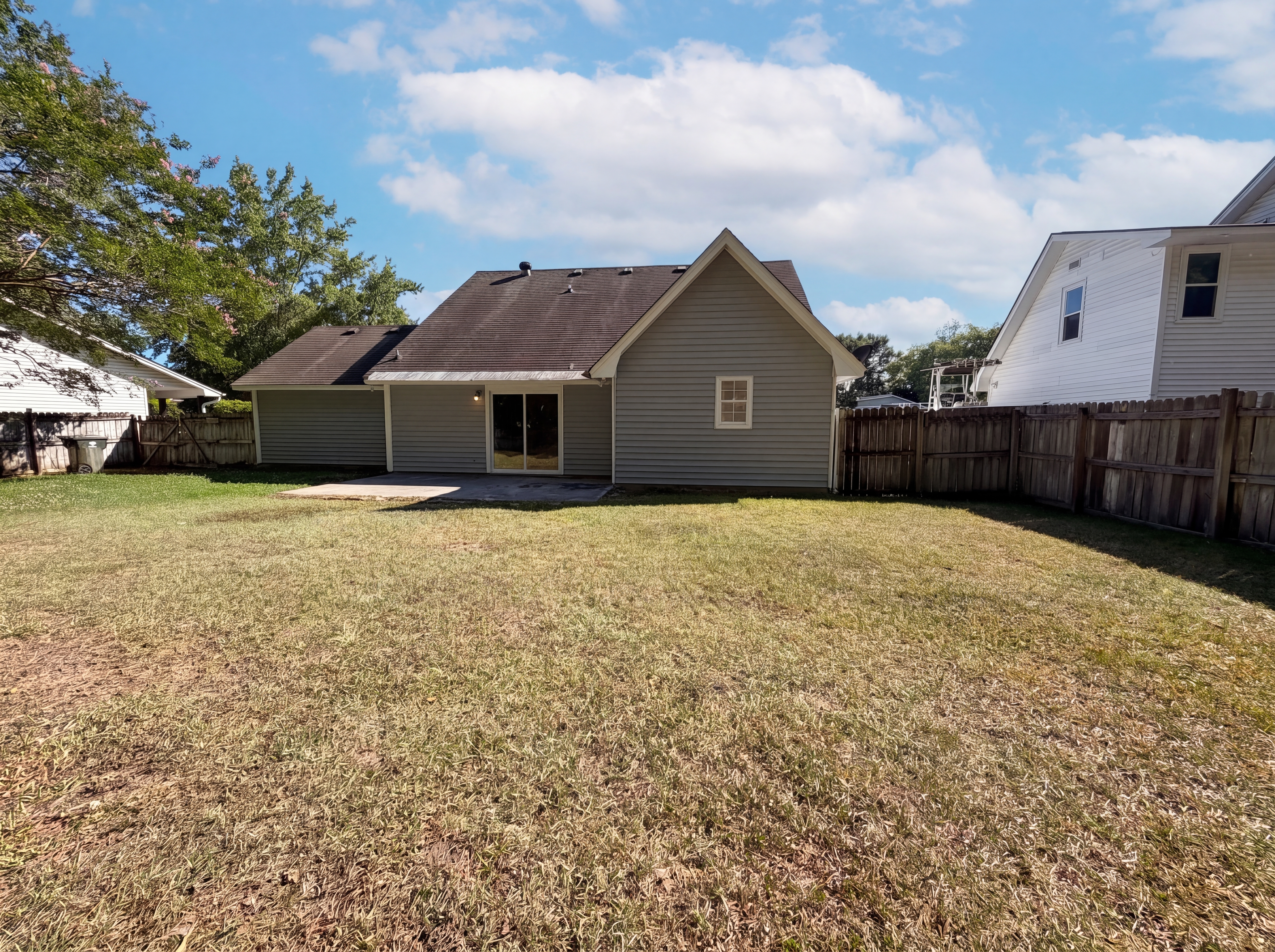 Photo 22 of 26 of 2028 Larson Ln, Goose Creek, SC