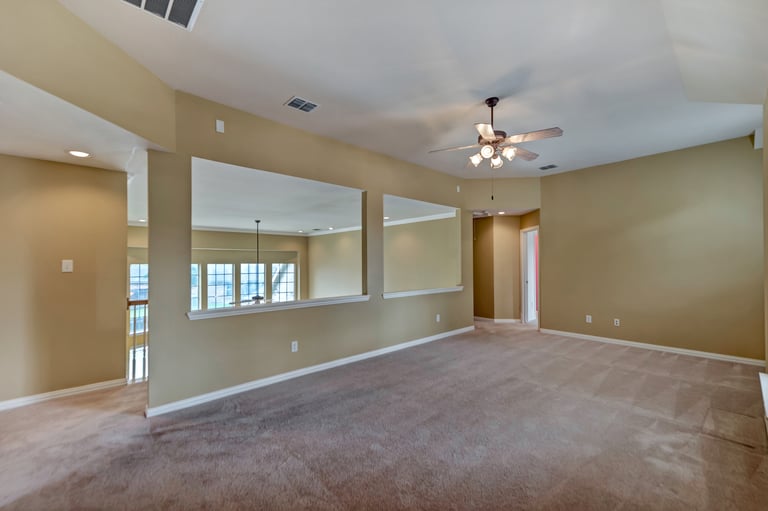 Photo 22 of 39 - 4213 Calloway Dr, Mansfield, TX 76063