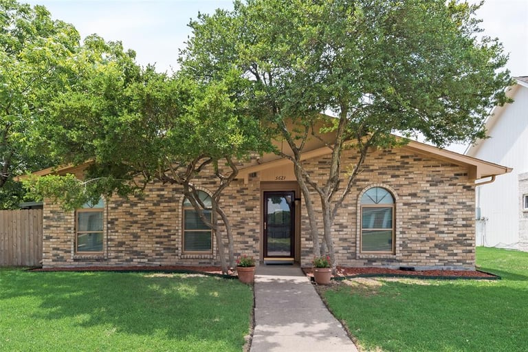 default property photo