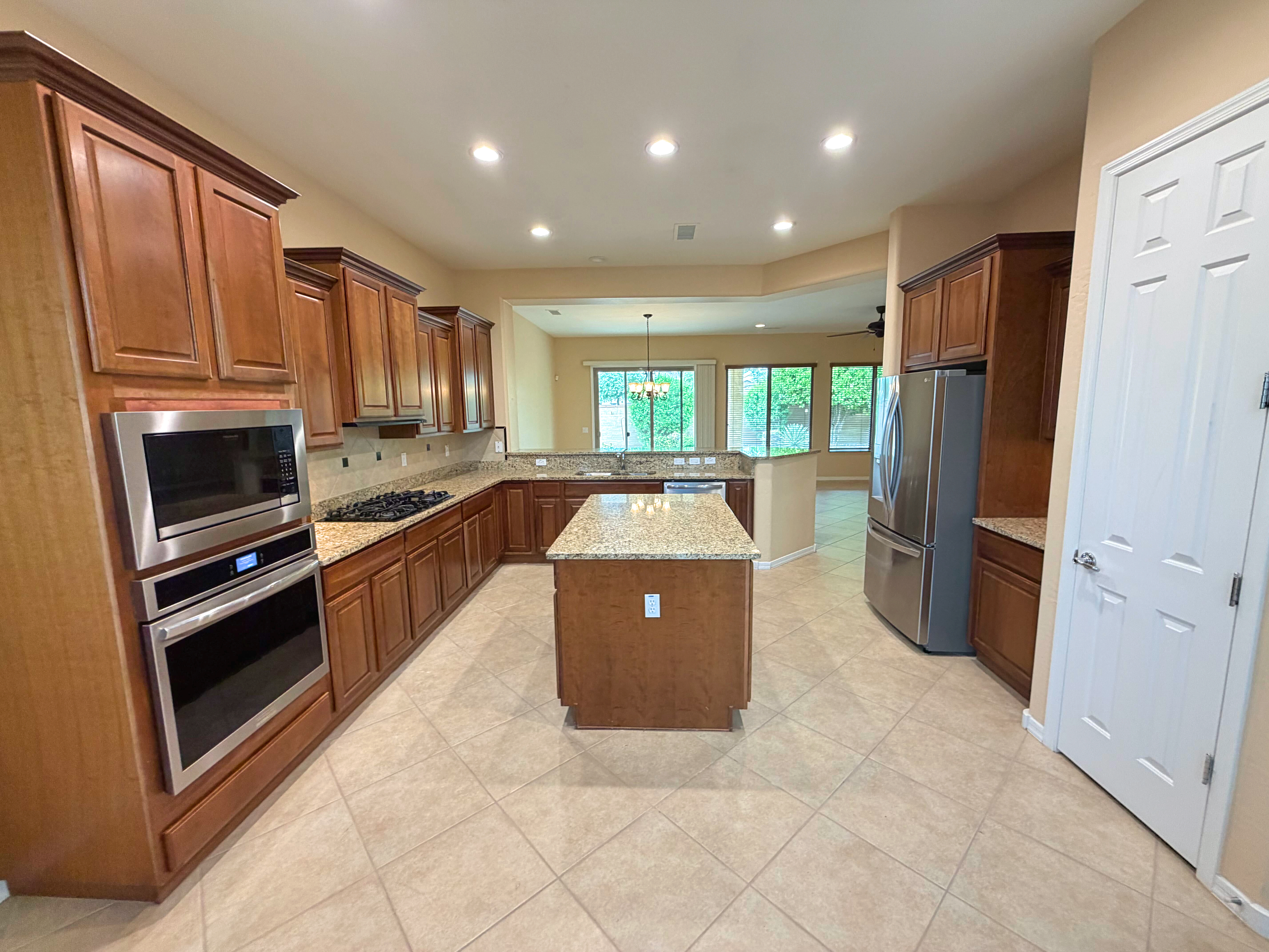 Photo 2 of 23 of 20359 N 262nd Dr, Buckeye, AZ