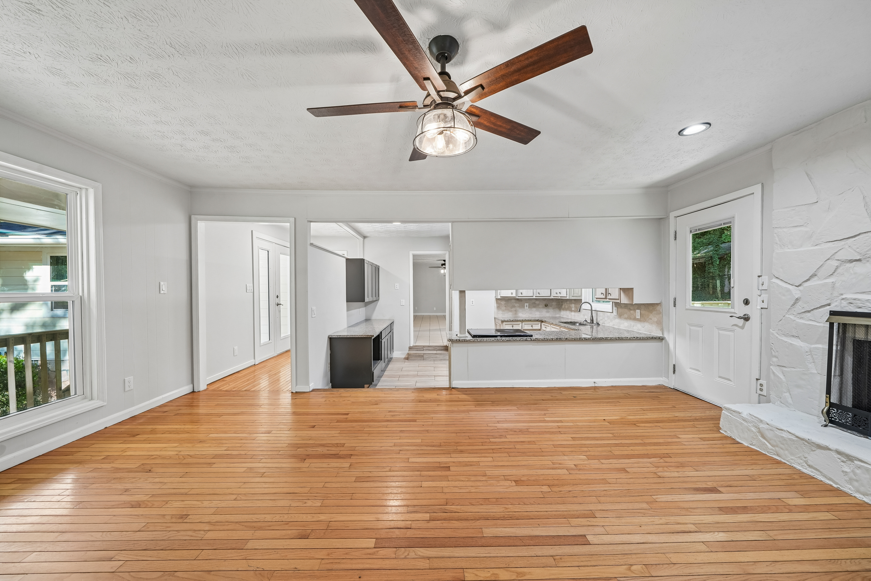 Photo 13 of 30 of 721 Belmont Rdg, Lawrenceville, GA
