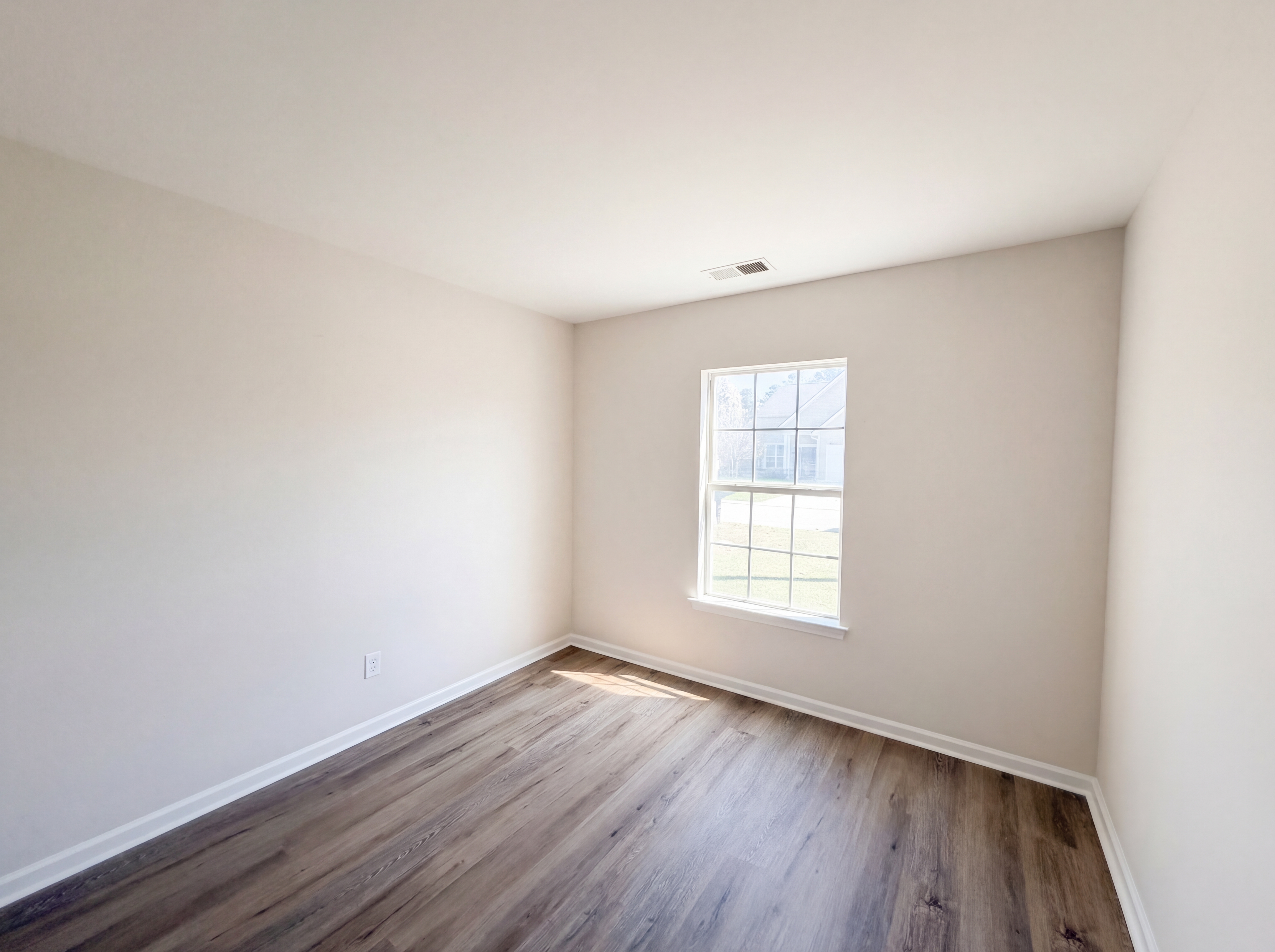 Photo 11 of 17 of 9794 Stockport Cir, Summerville, SC