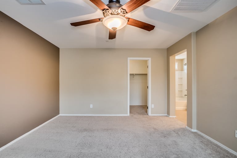 Photo 23 of 34 - 2230 E Wayland Dr, Phoenix, AZ 85040