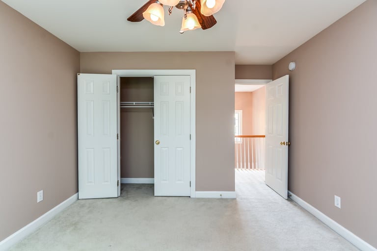 Photo 16 of 25 - 120 Brampton Cir, Clayton, NC 27527