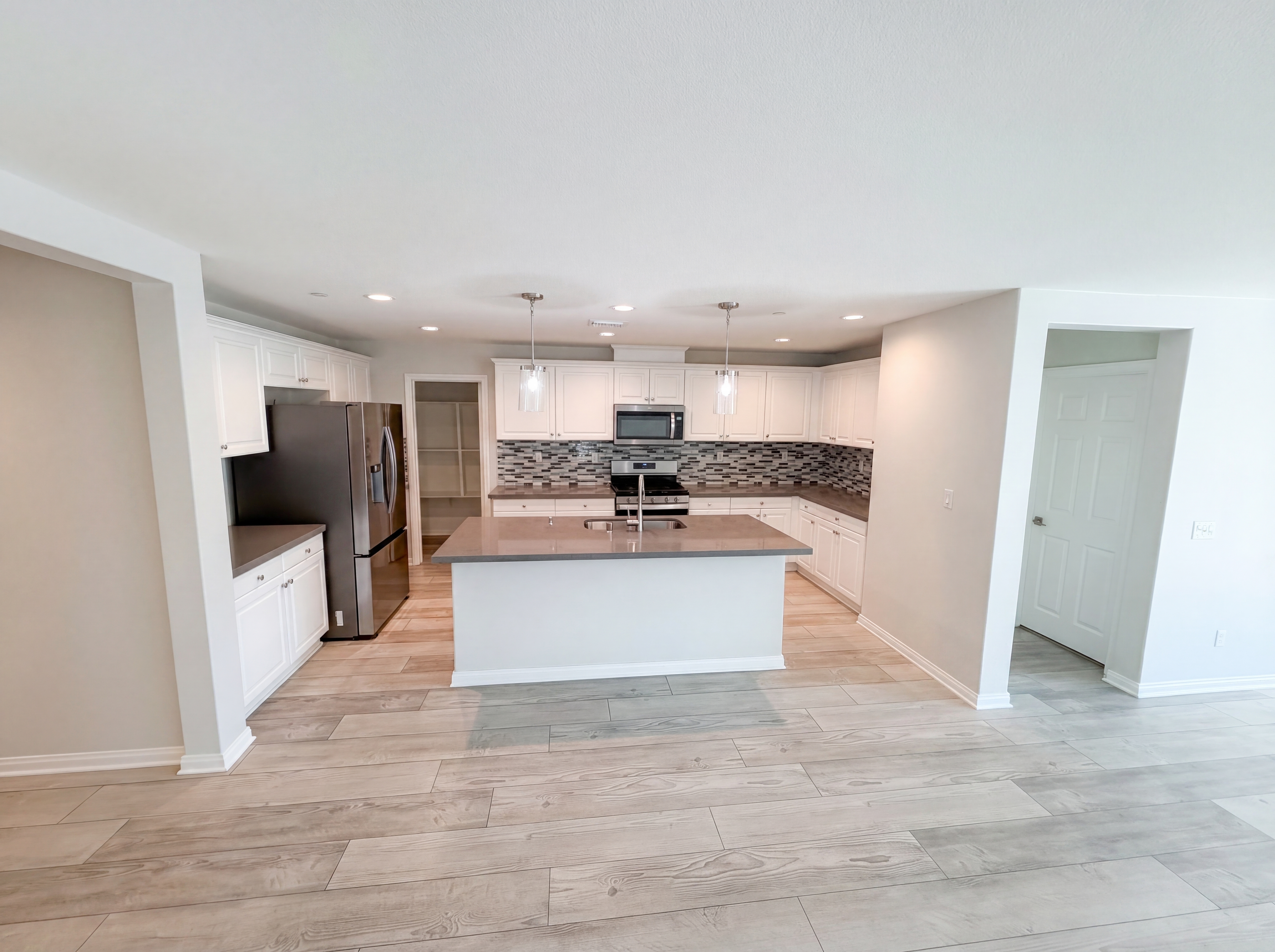 Photo 8 of 23 of 26666 Dash Dr, Menifee, CA