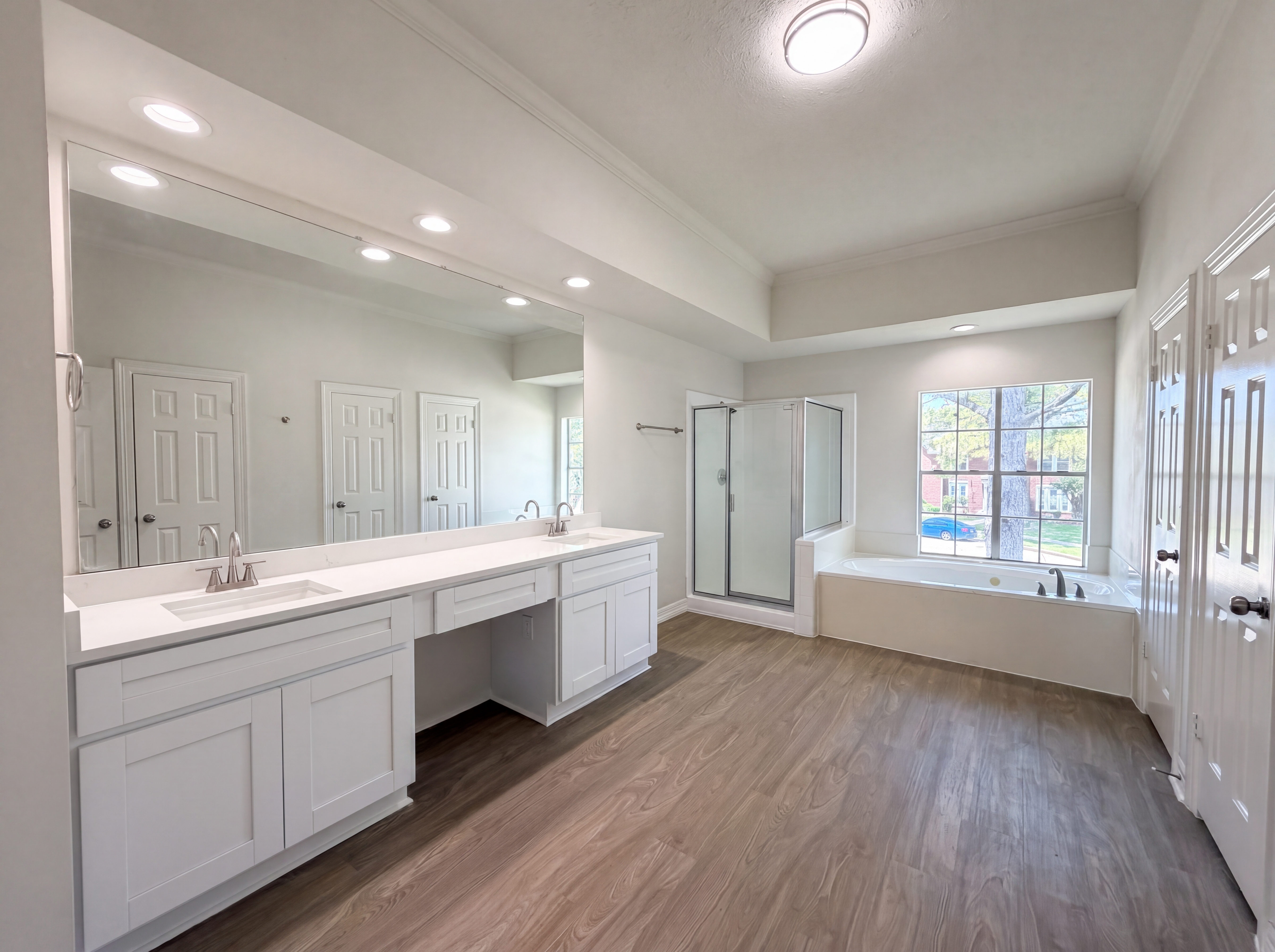 Photo 16 of 22 of 2124 Wimbleton Ct, Pearland, TX