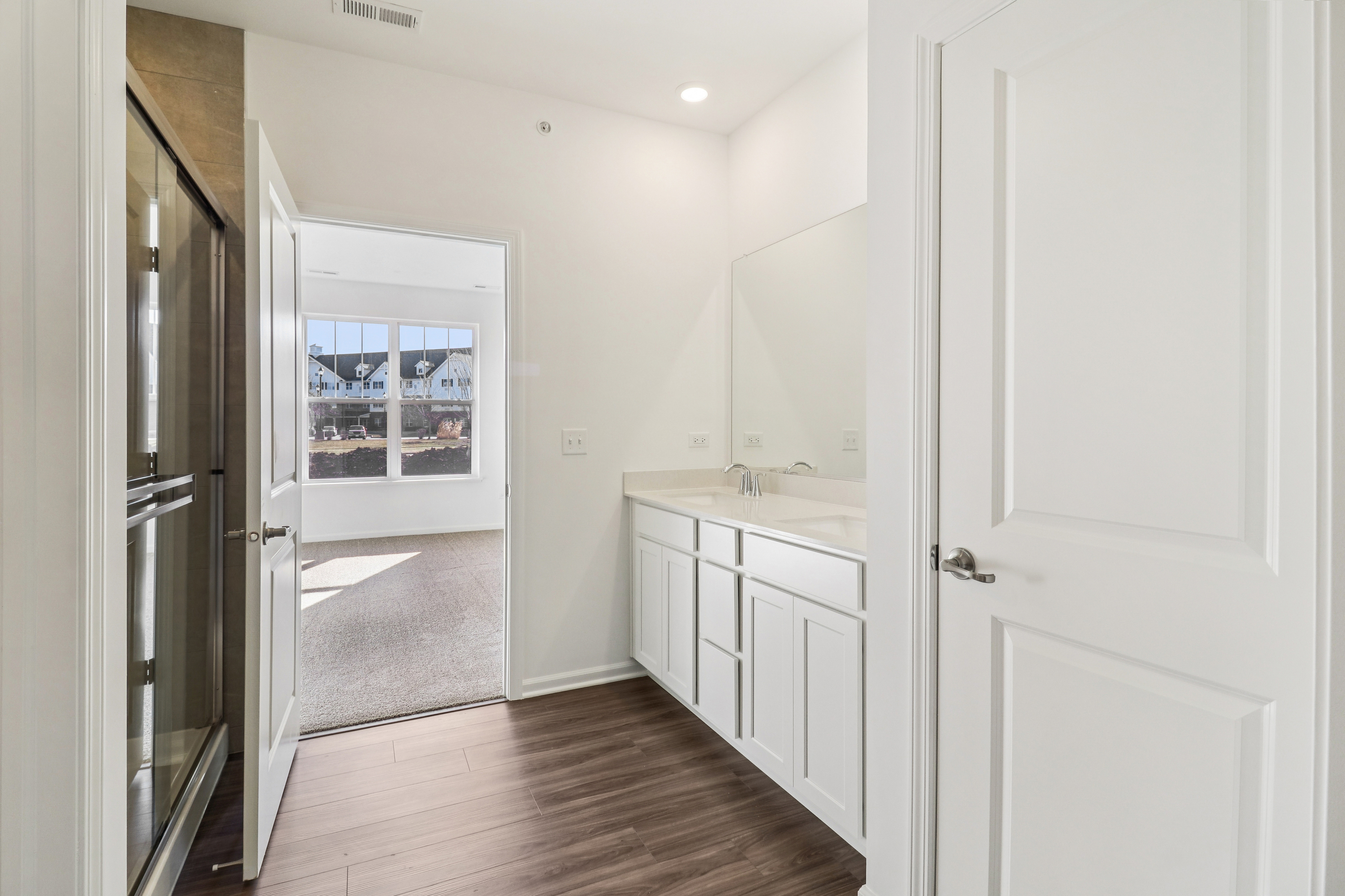 Photo 23 of 31 of 12256 Barcroft Cir, Huntley, IL