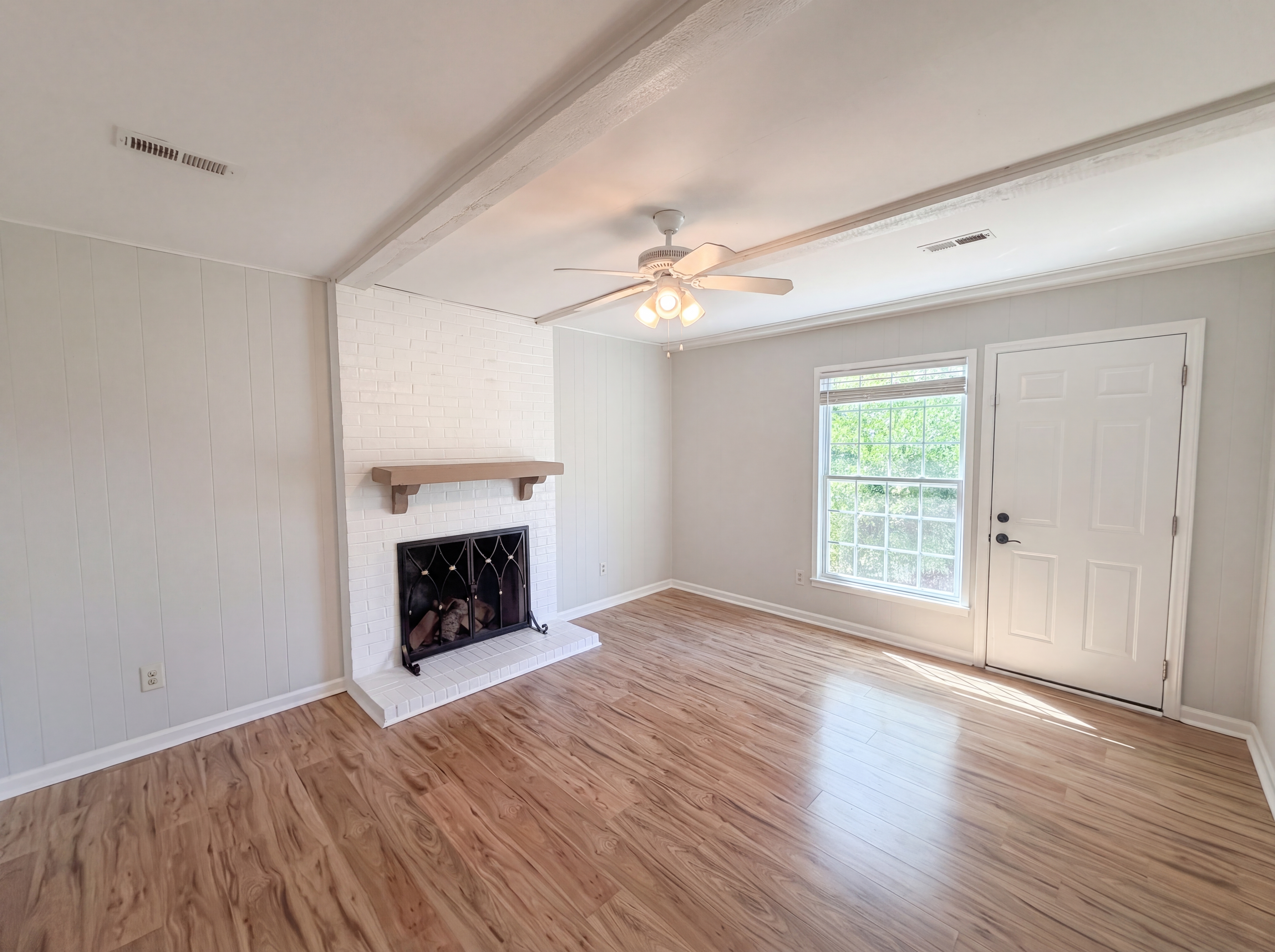 Photo 9 of 16 of 4105 Toroella St, Durham, NC