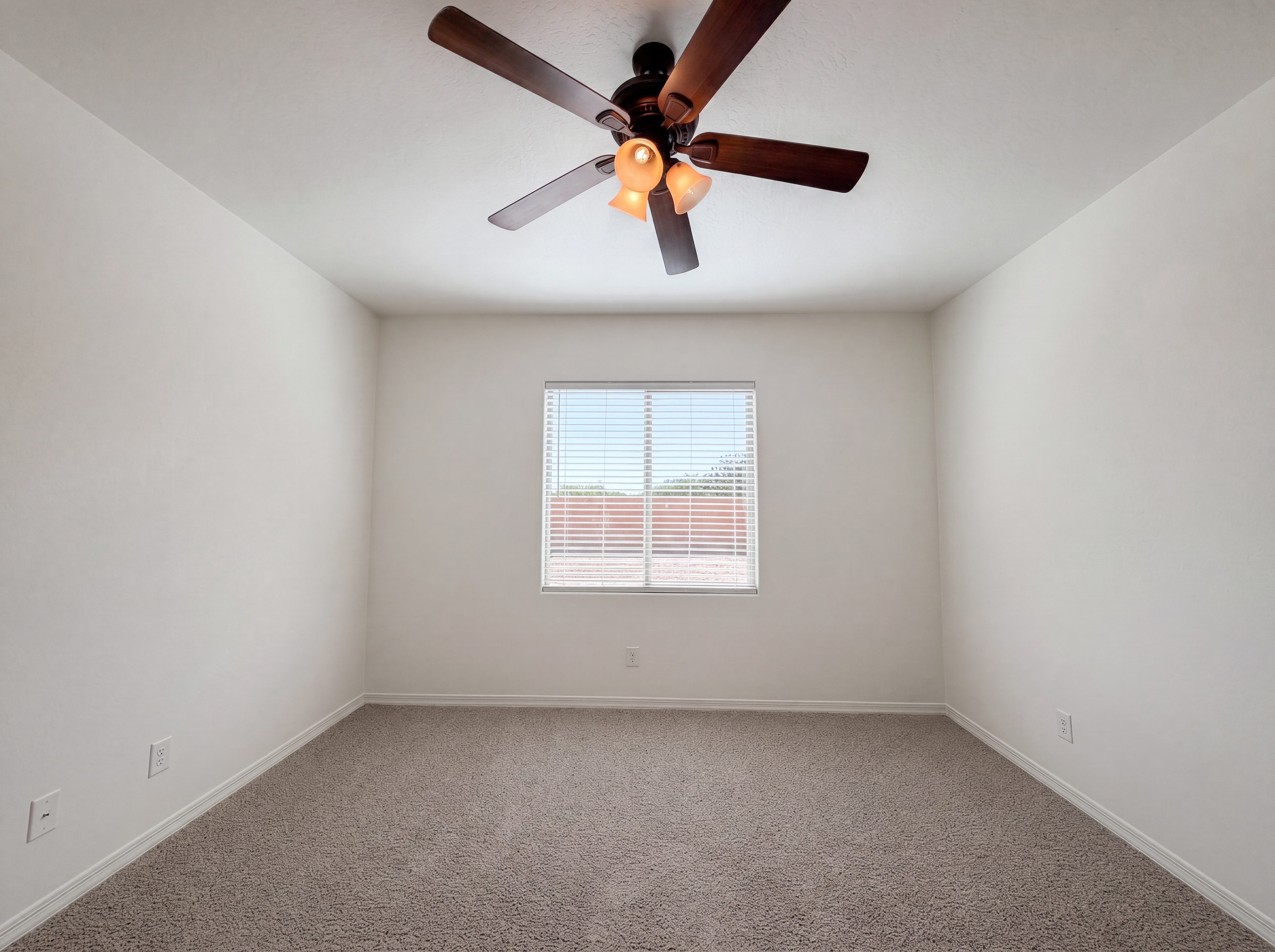 Photo 11 of 21 of 19539 N Rose Ct, Maricopa, AZ