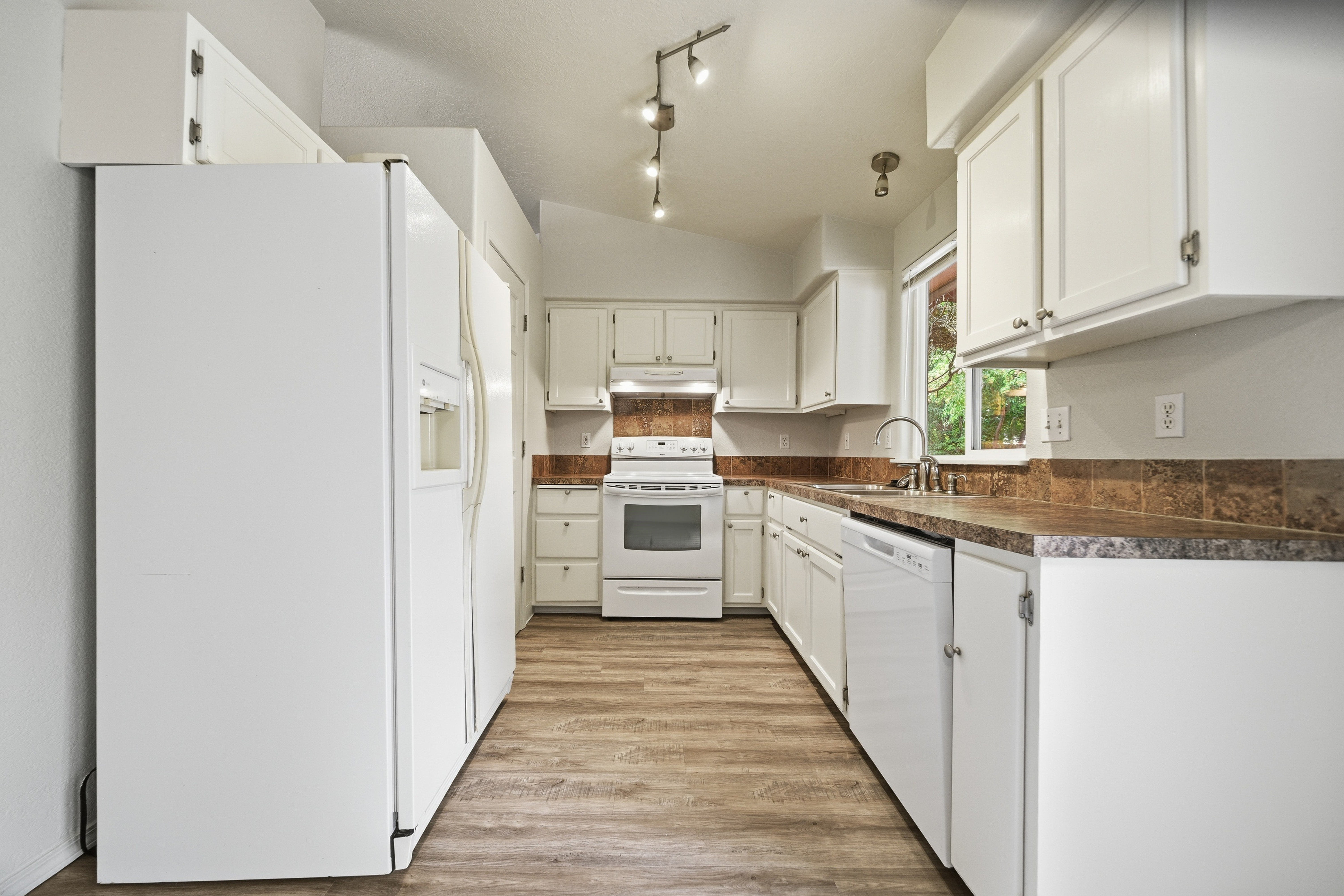 Photo 11 of 30 of 691 N Tidwell Way, Meridian, ID