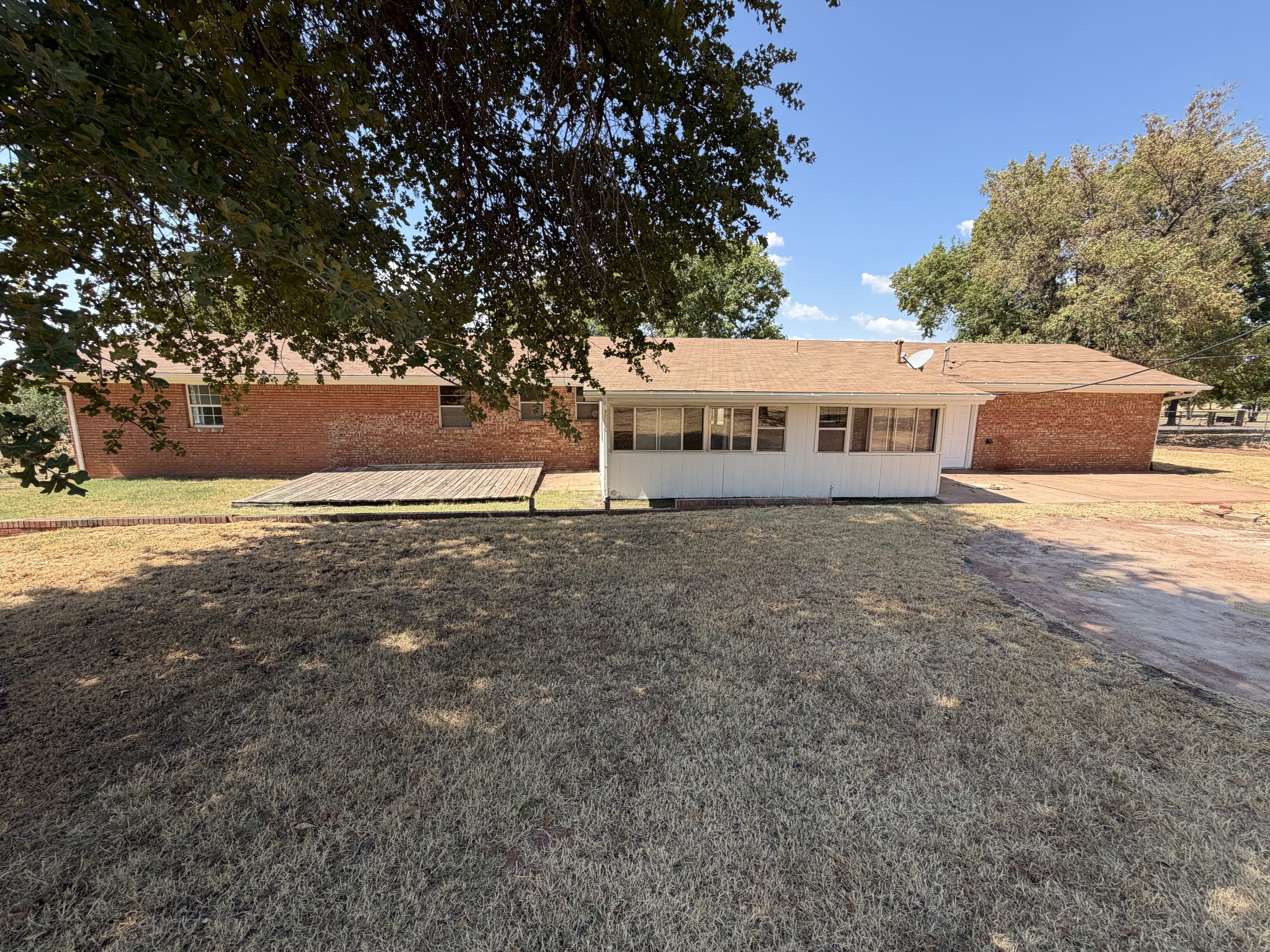Photo 19 of 20 of 5320 Beverly Dr, Guthrie, OK
