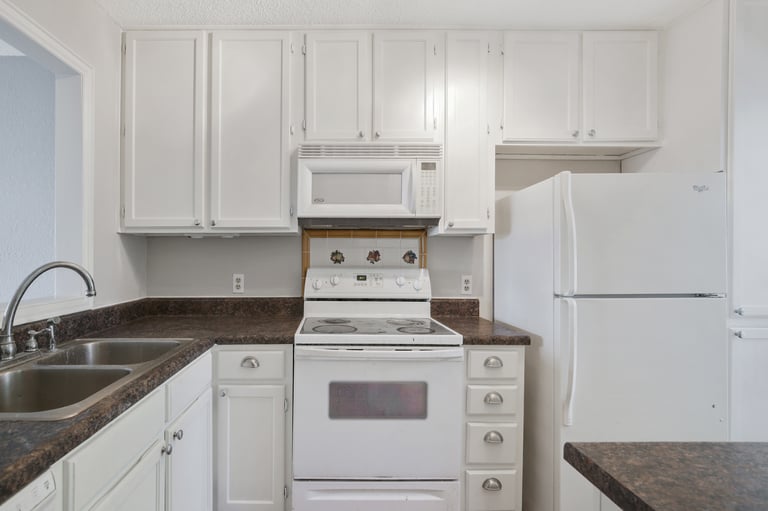 Photo 13 of 25 - 7317 Kingswood Cir, Fort Worth, TX 76133