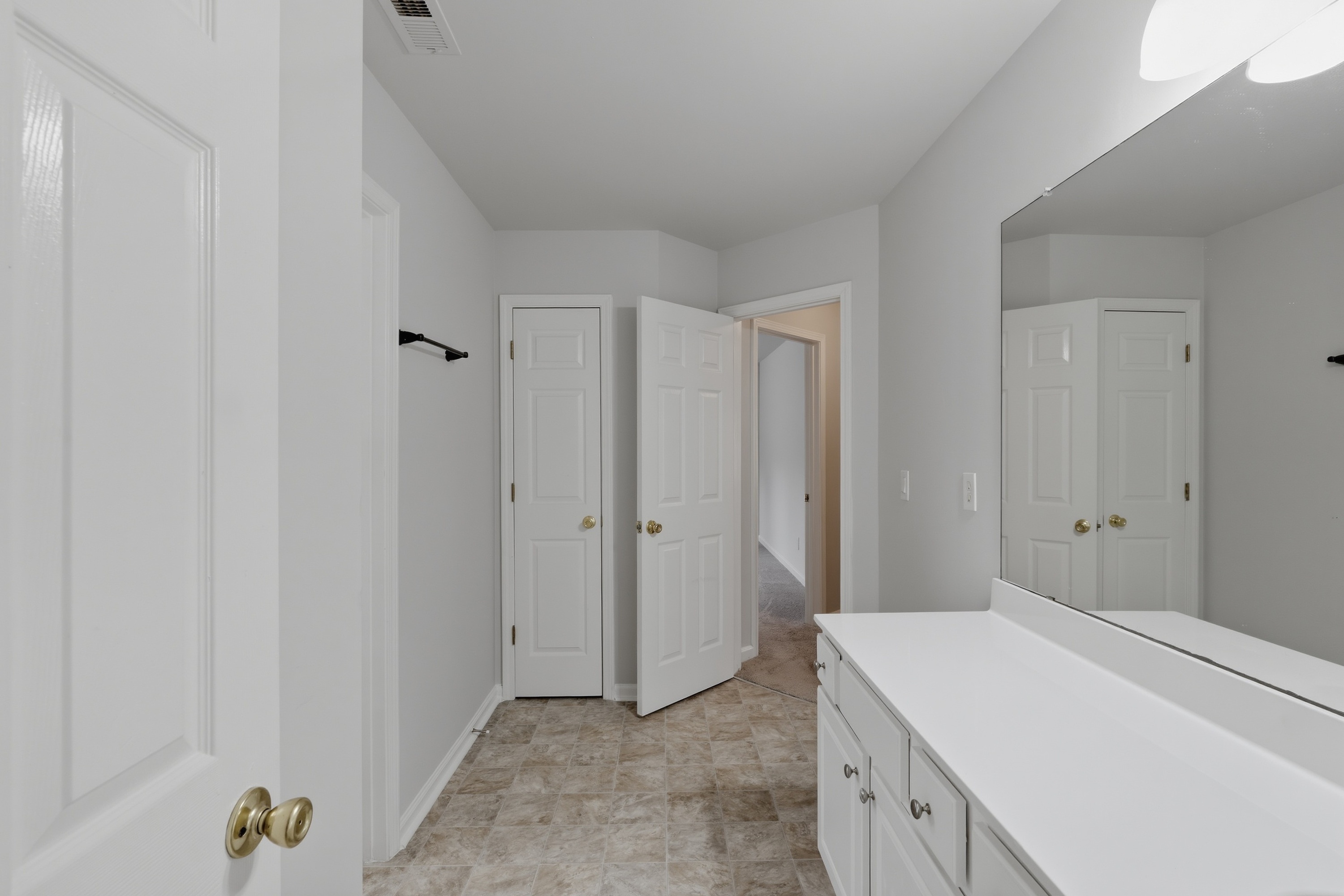 Photo 37 of 64 of 7295 Madison Cir, Union City, GA