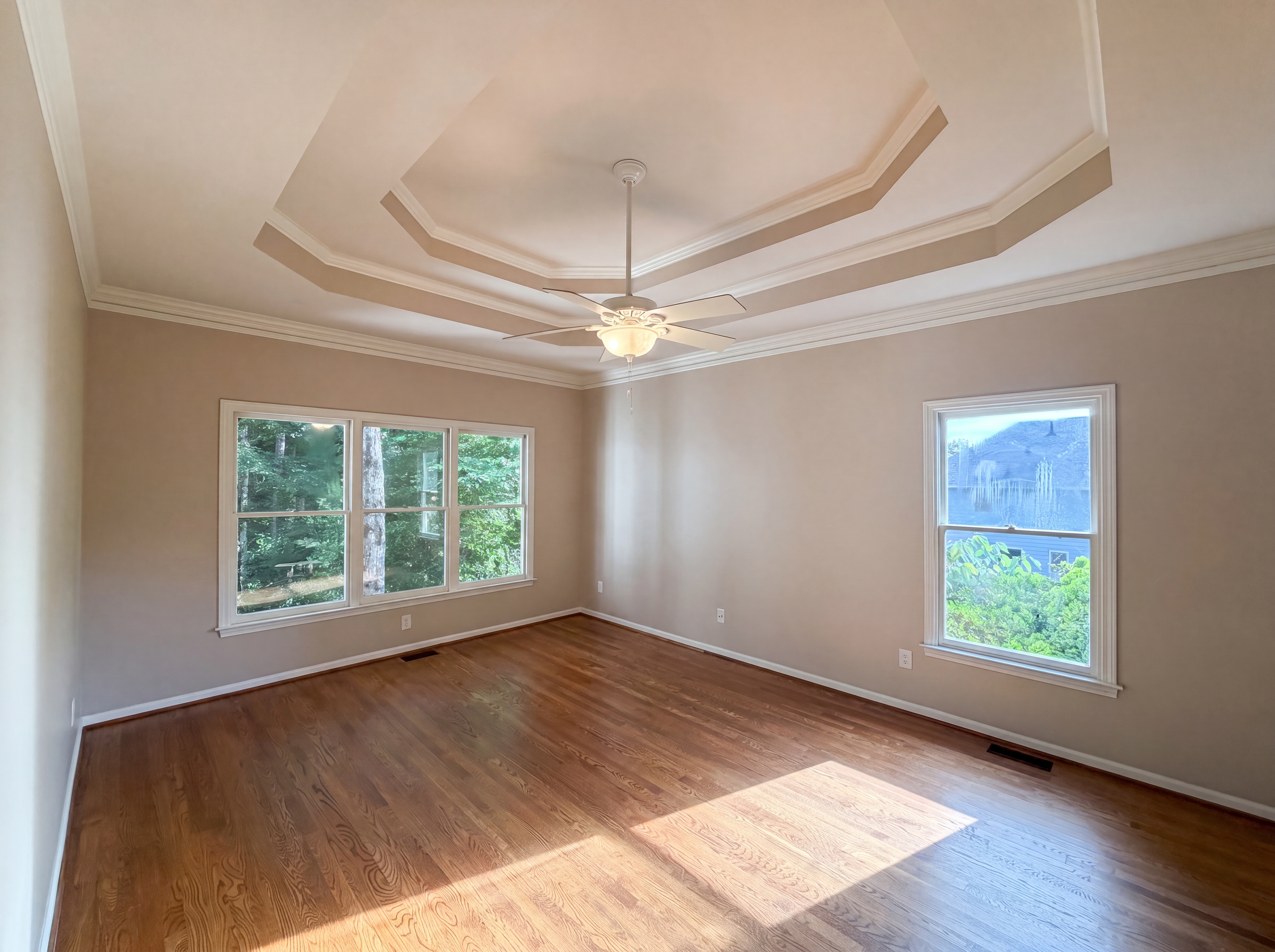 Photo 9 of 34 of 2299 Camden Dr SW, Marietta, GA