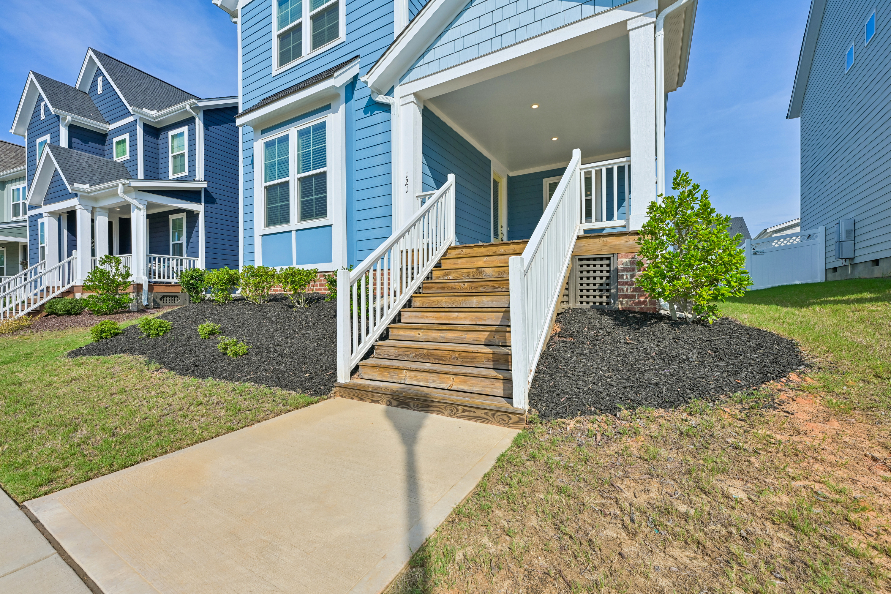 Photo 16 of 45 of 121 Broadwater Dr, Wake Forest, NC