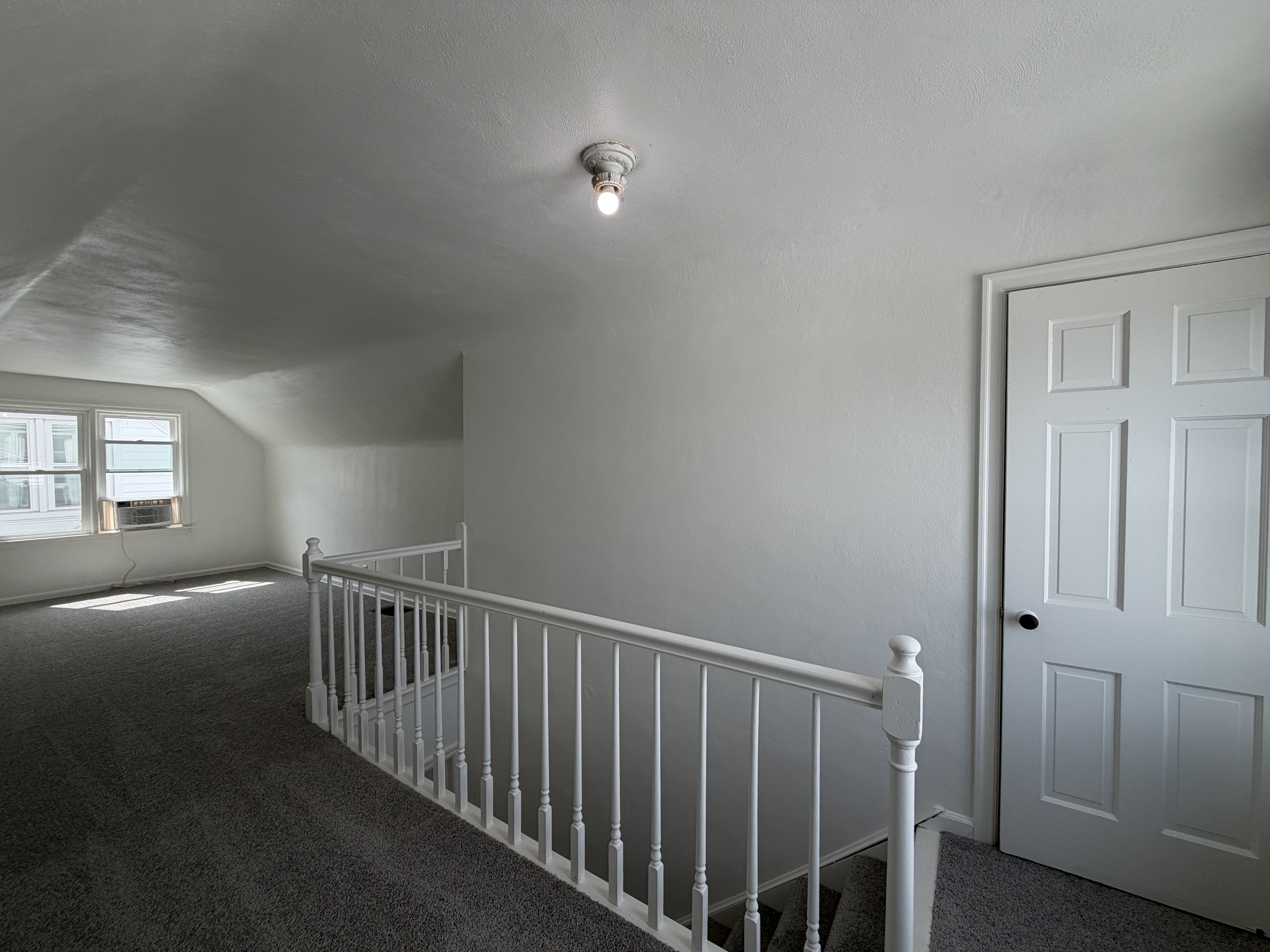 Photo 6 of 20 of 122 S 6th Ave, Beech Grove, IN