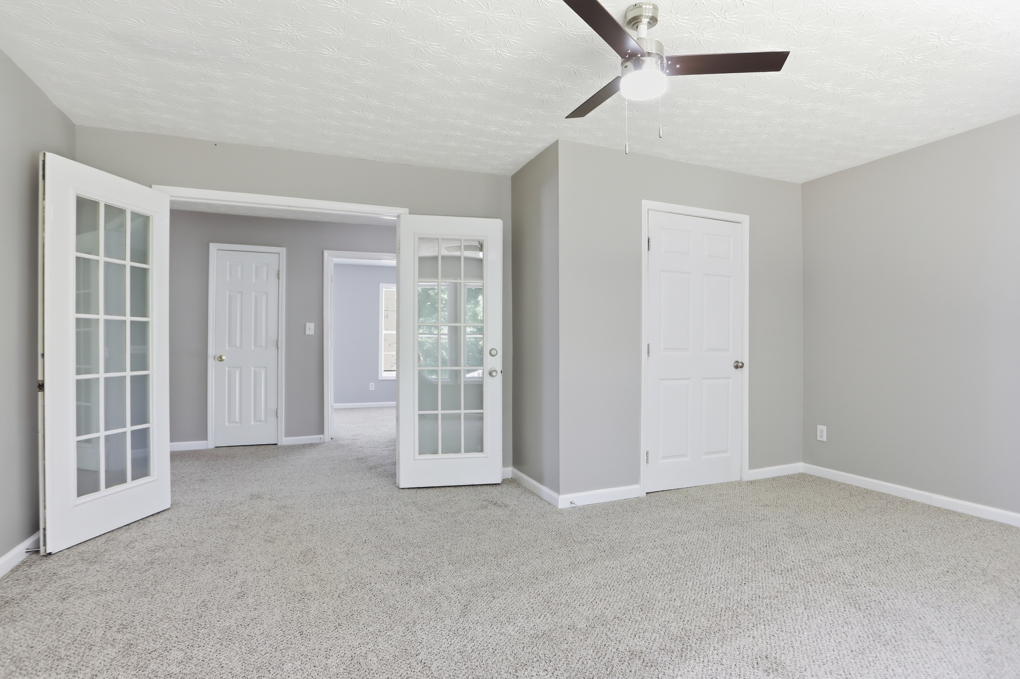 Photo 14 of 36 of 1241 Pine Acre Dr, Sugar Hill, GA