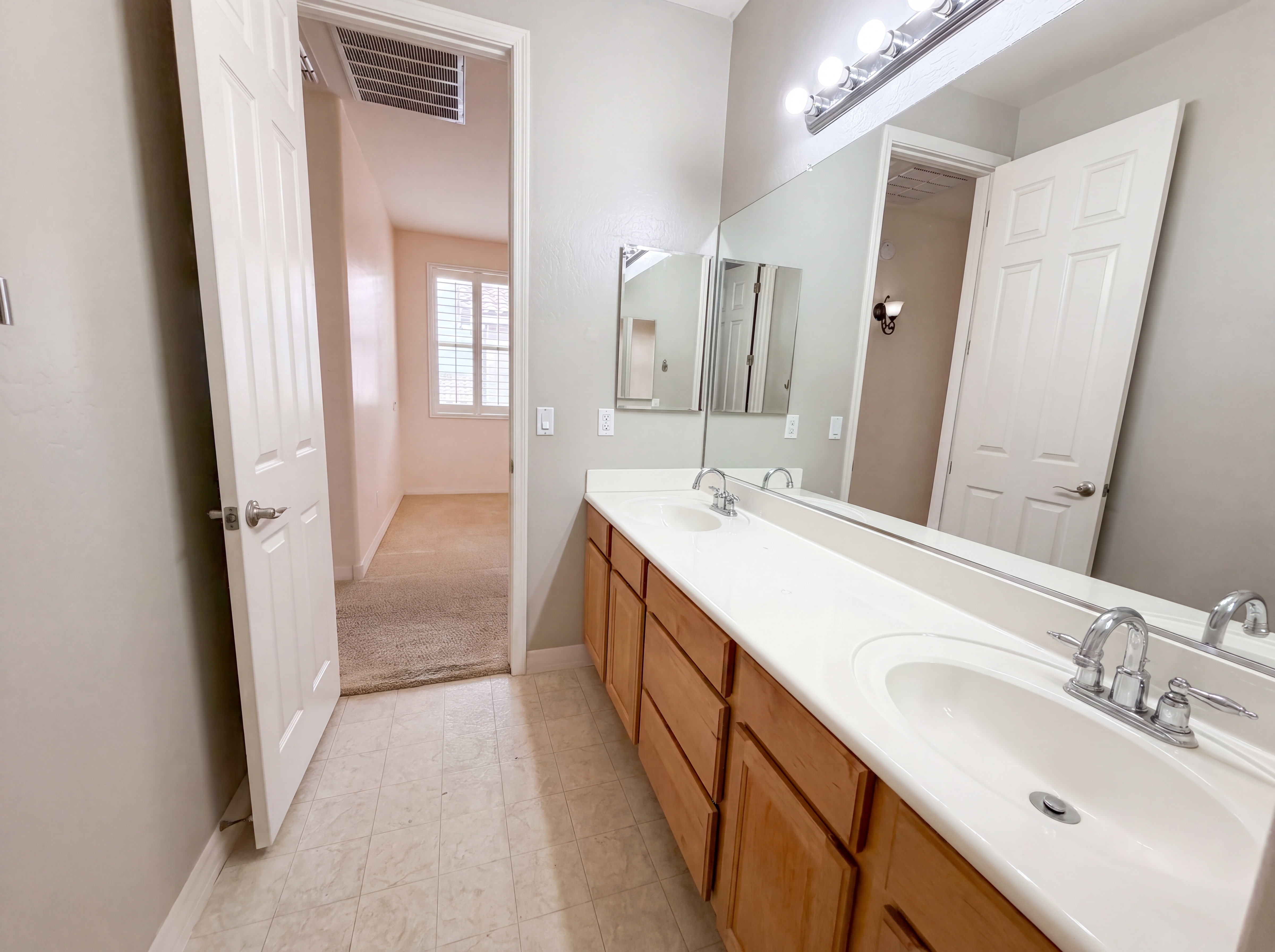 Photo 36 of 45 of 6033 S Mack Ave, Gilbert, AZ