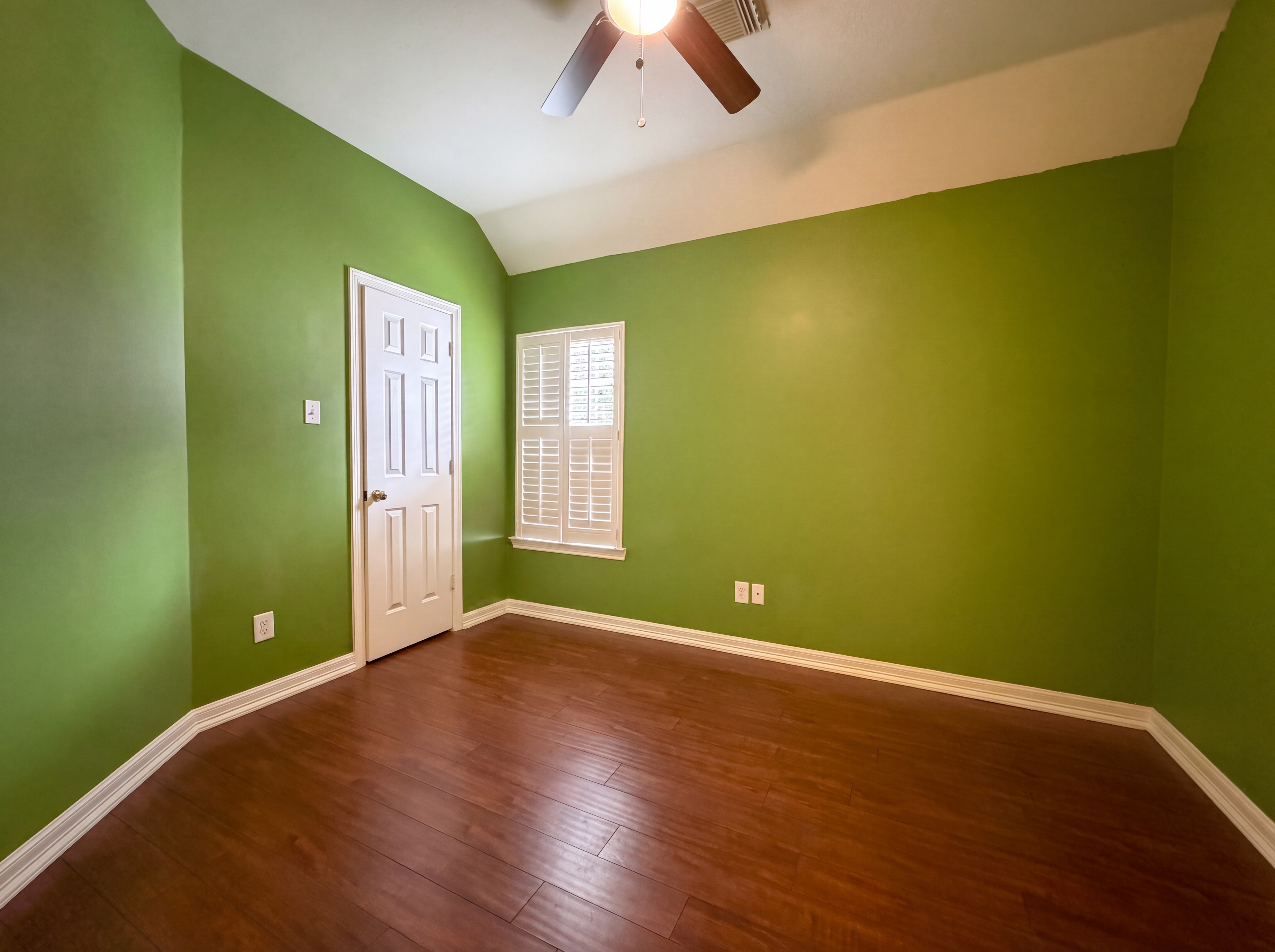 Photo 14 of 24 of 22815 Whitewater Creek Cir, Katy, TX