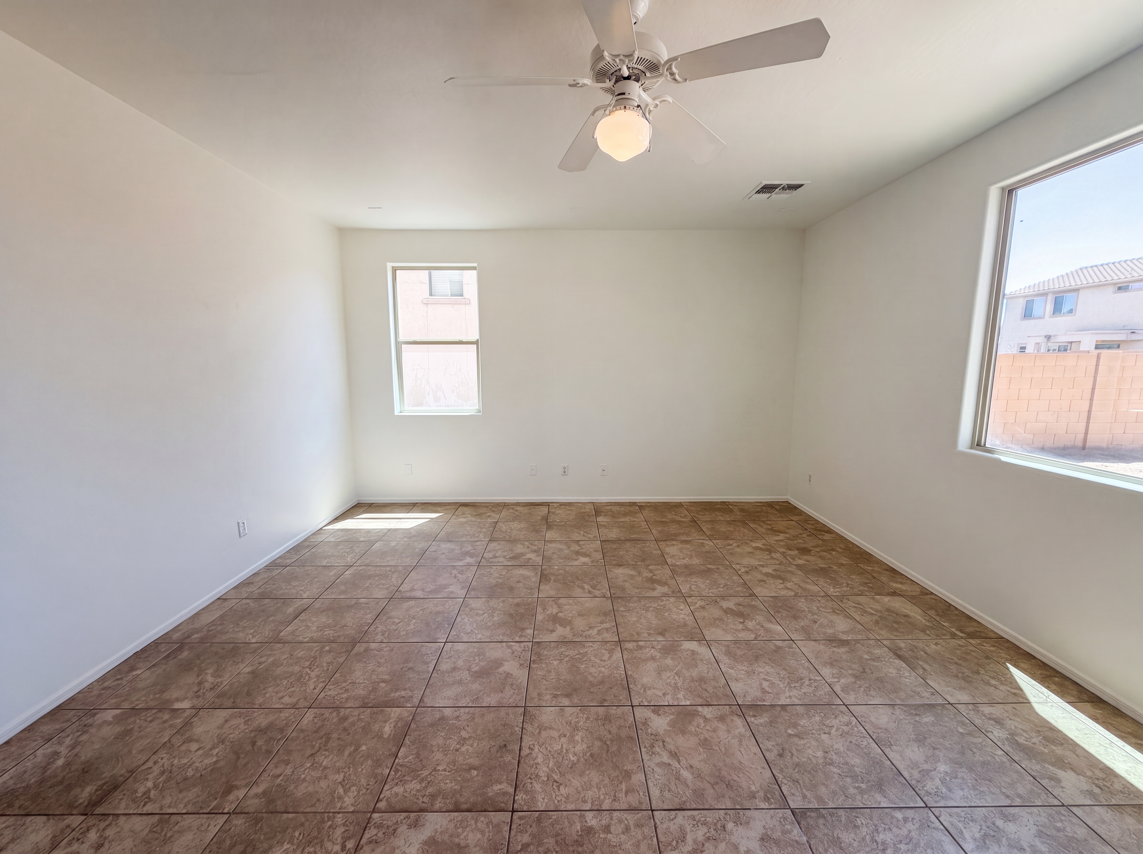 Photo 15 of 33 of 7411 W Alta Vista Rd, Laveen, AZ