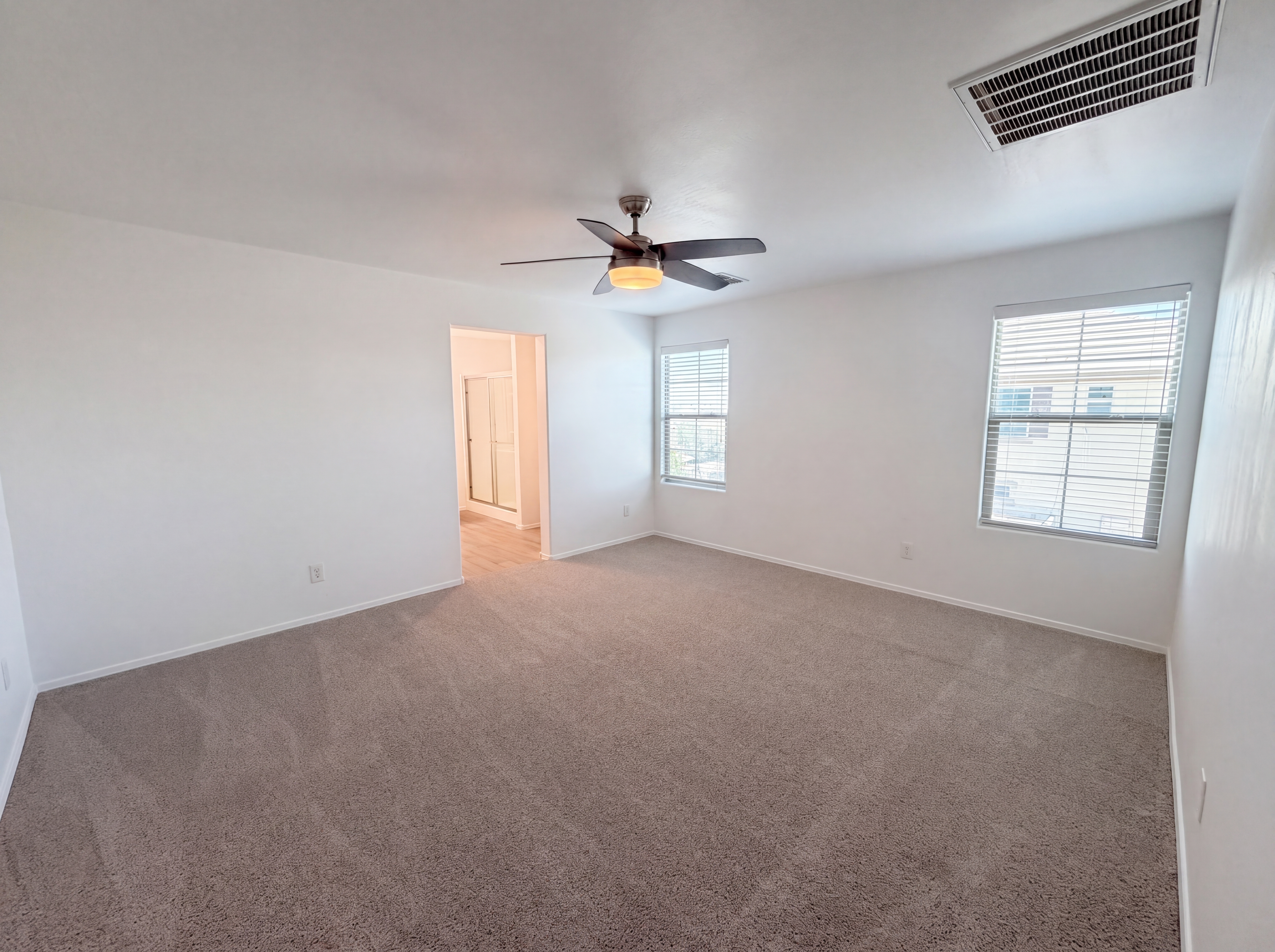 Photo 4 of 38 of 2909 S 121st Dr, Tolleson, AZ