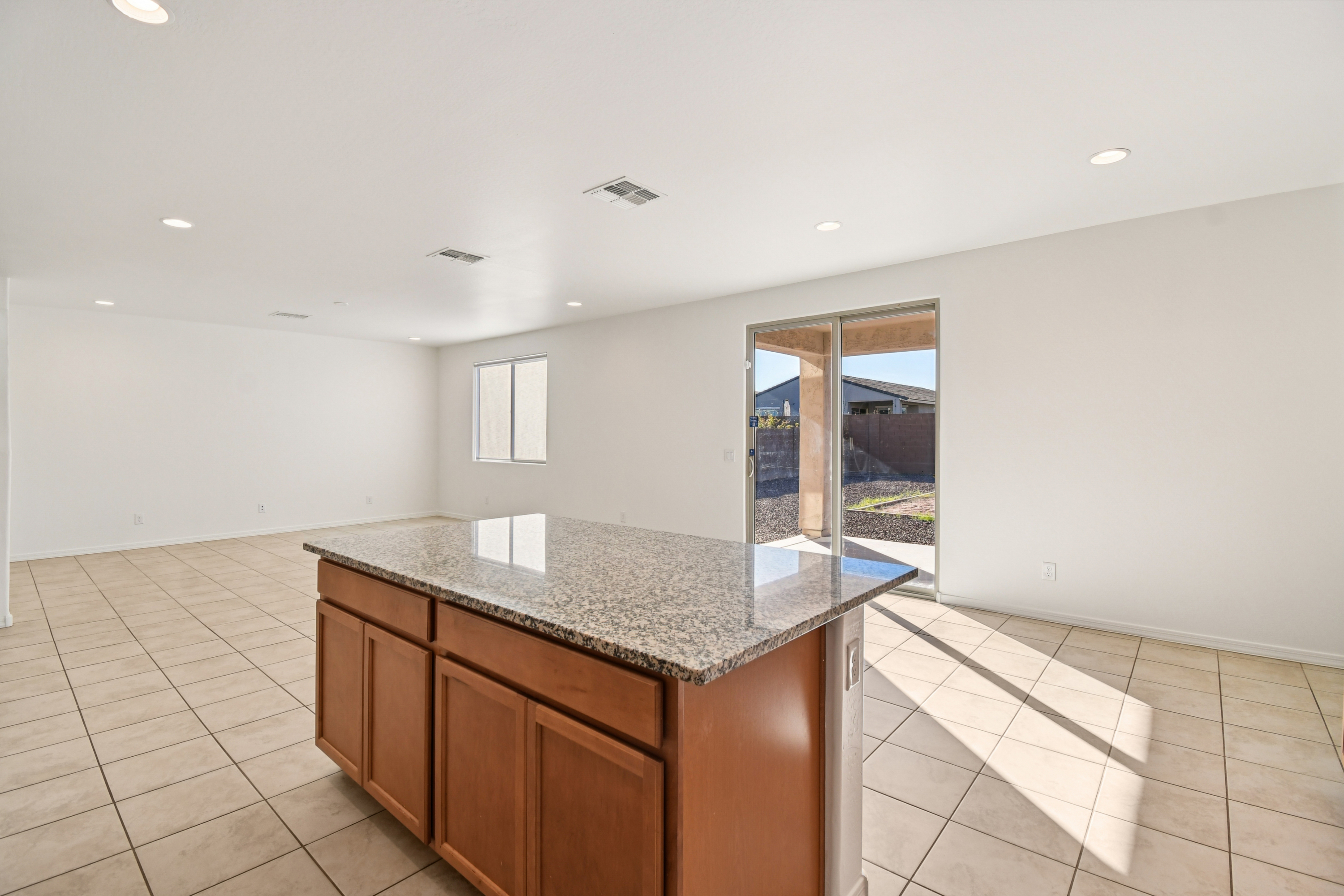Photo 10 of 30 of 6921 W Gwen St, Laveen, AZ