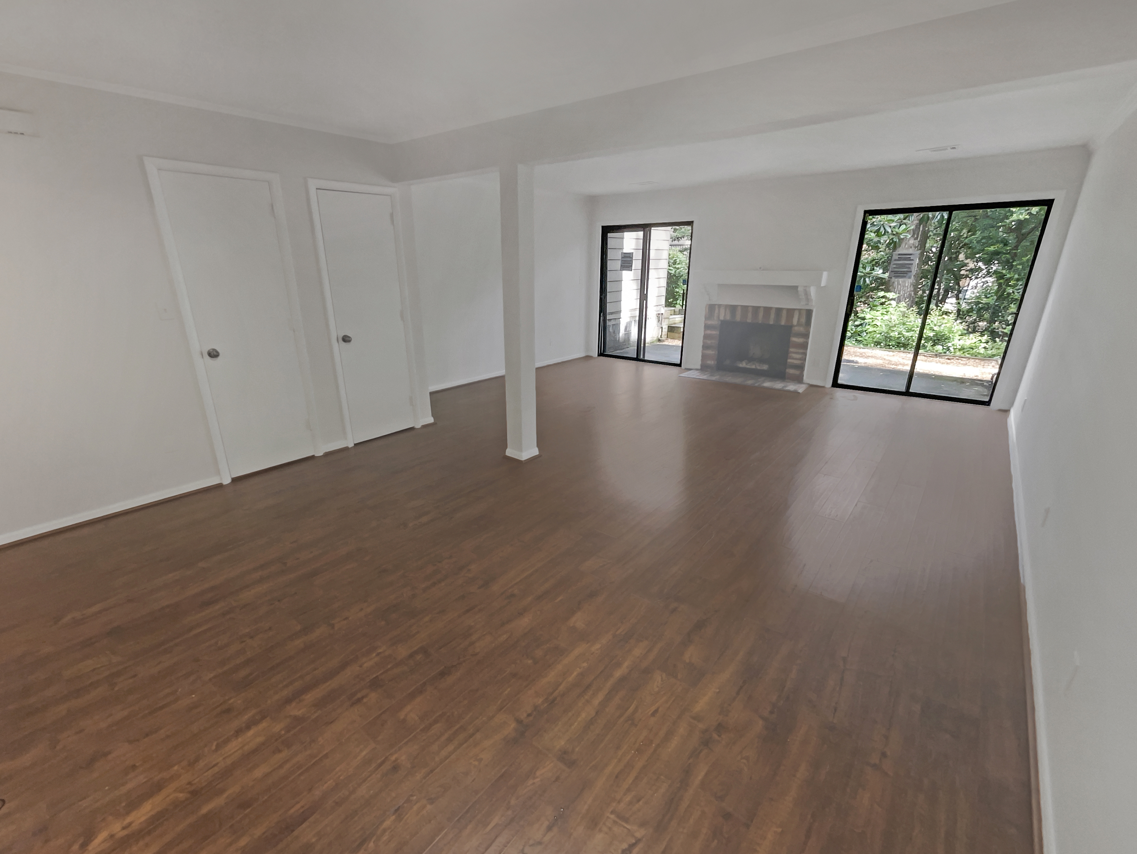 Photo 3 of 18 of 3510 Stonewall Pl SE, Atlanta, GA