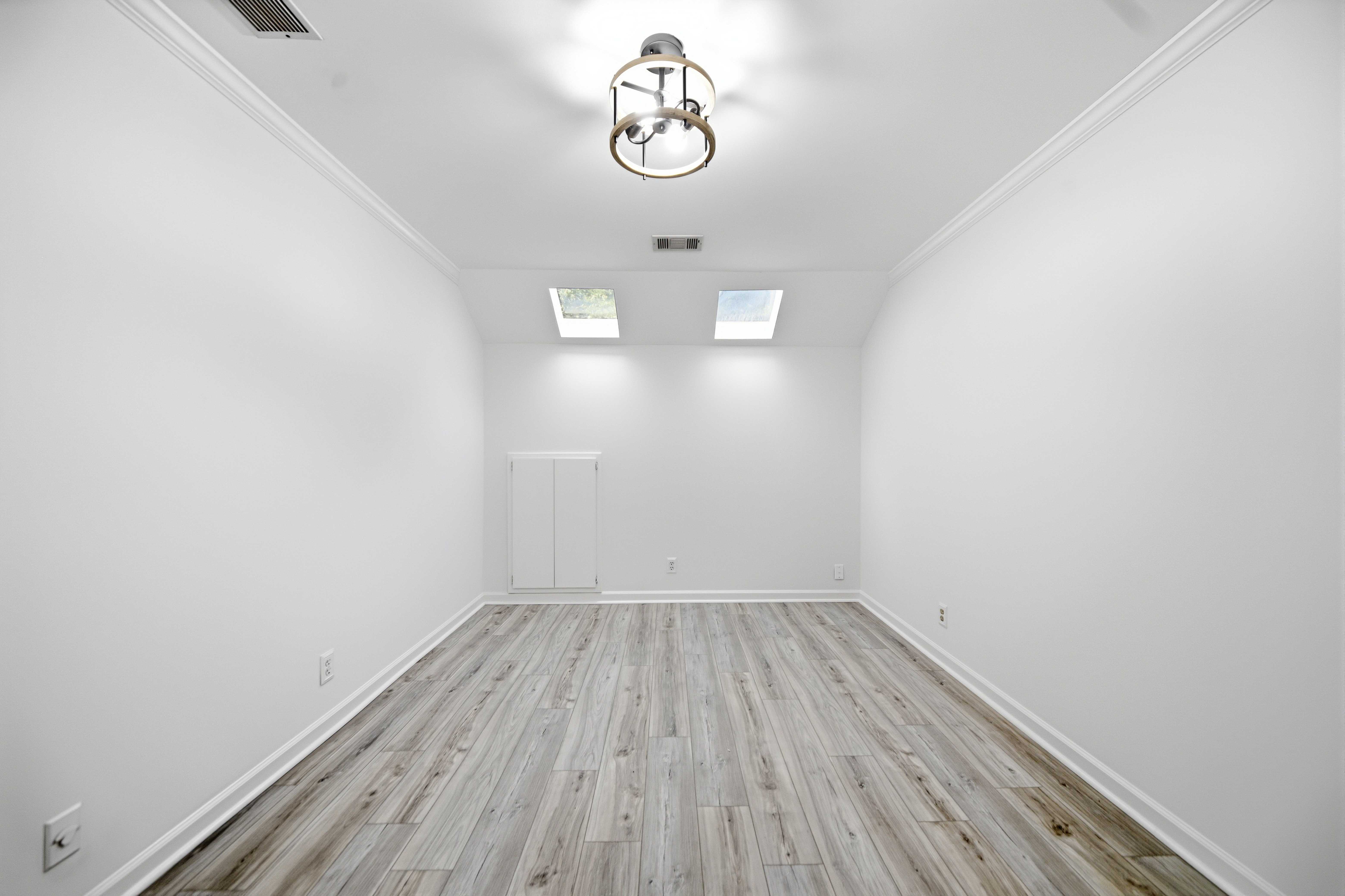 Photo 19 of 36 of 1440 Shade Tree Way, Alpharetta, GA