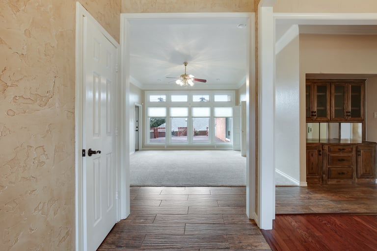 Photo 6 of 26 - 9 Red Oak Ct, Mansfield, TX 76063