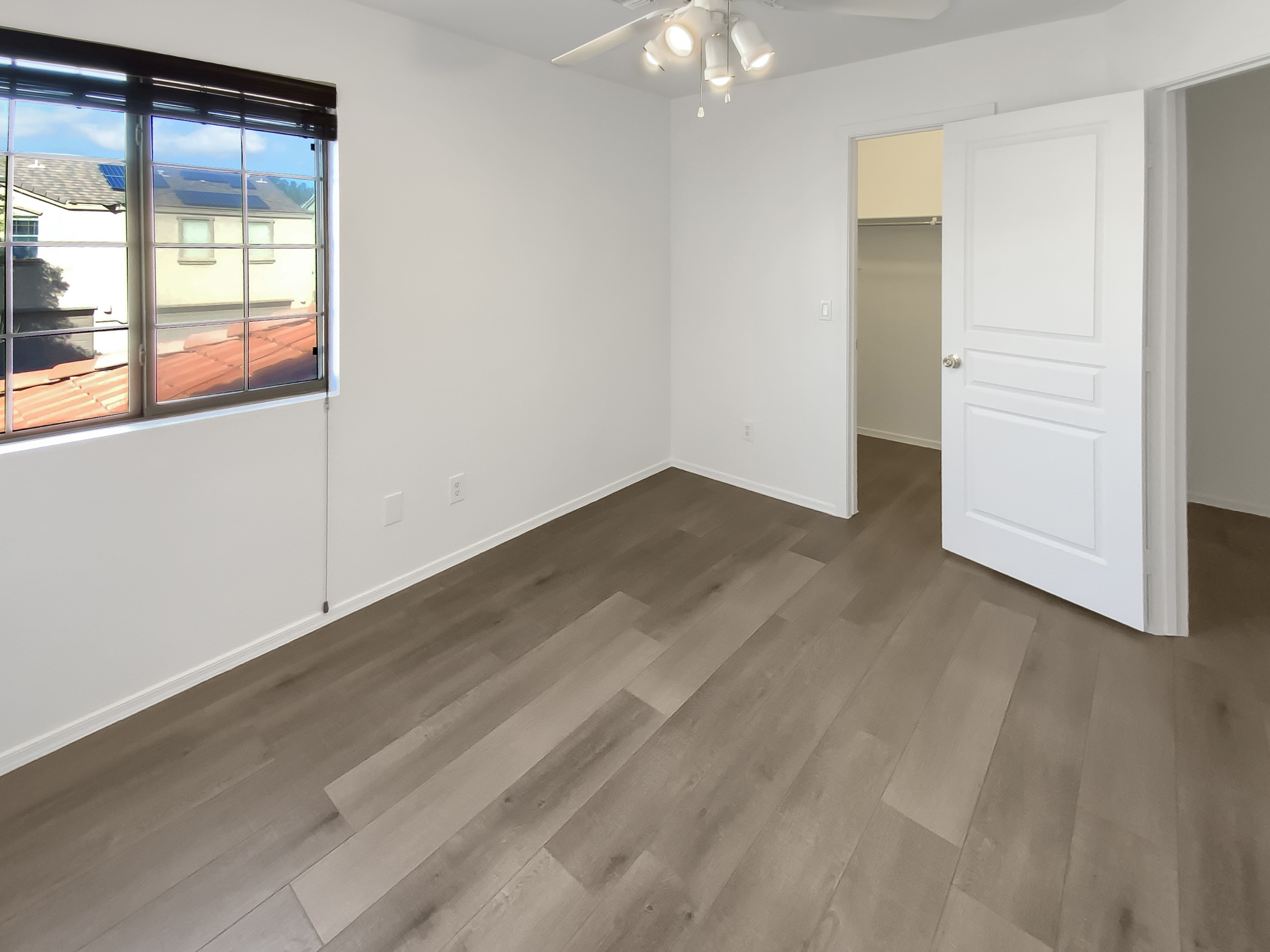 Photo 5 of 24 of 7009 W Lincoln St, Peoria, AZ