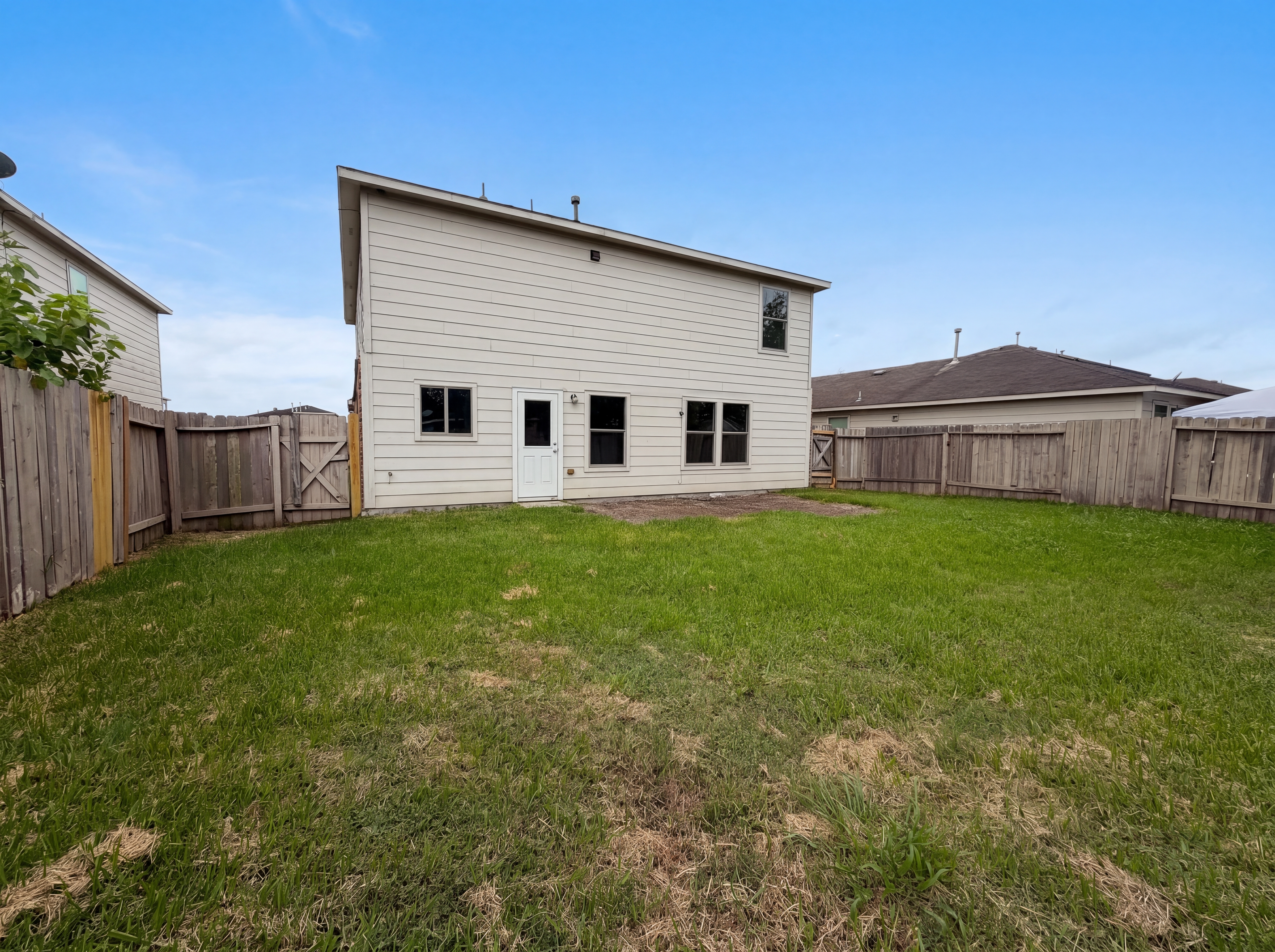 Photo 5 of 20 of 847 Canyon Hill Ln, Rosenberg, TX