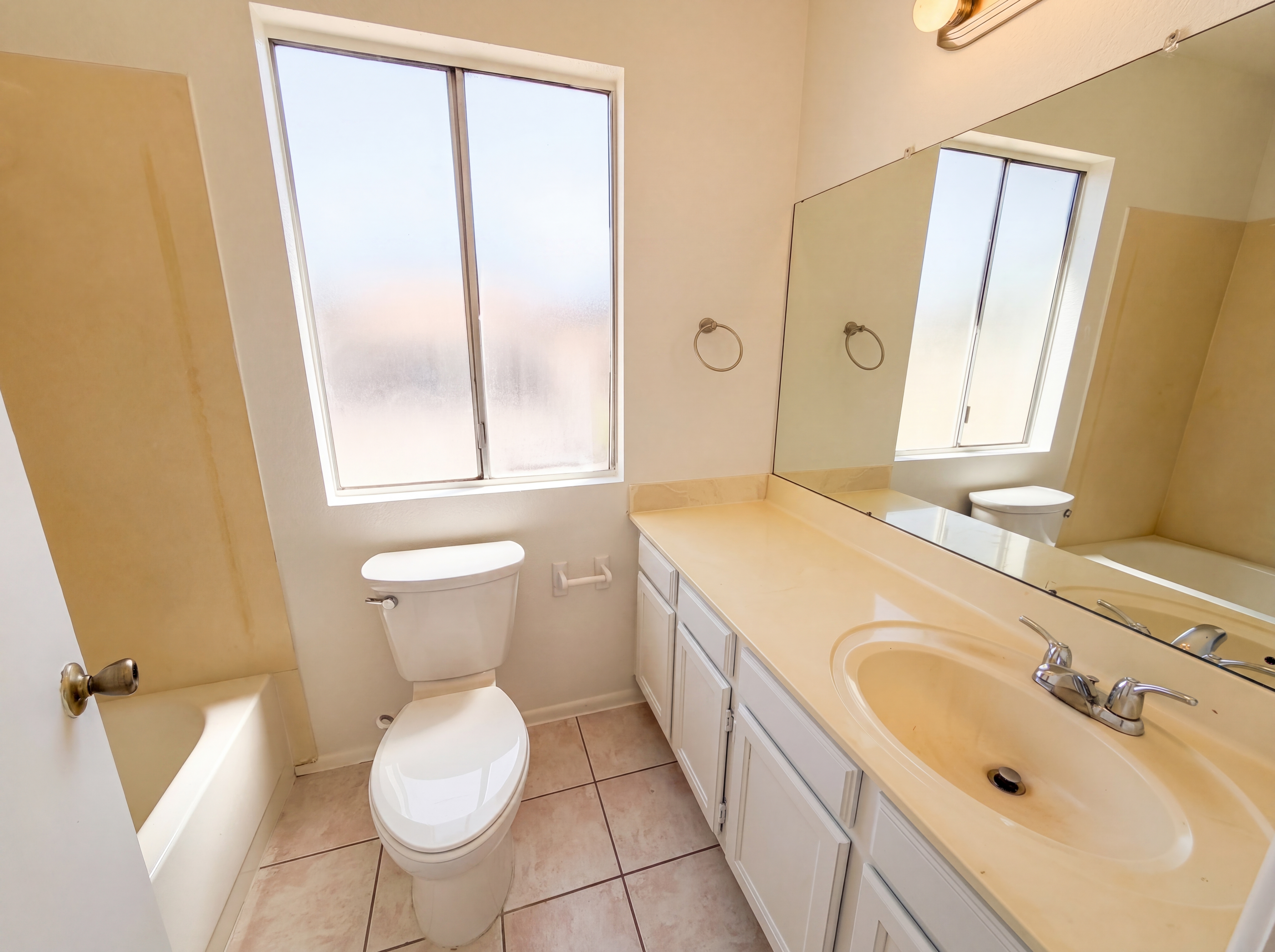 Photo 14 of 17 of 5135 E Evergreen St, Mesa, AZ