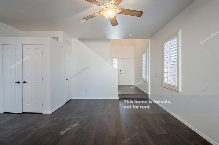 Photo 9 of 21 - 8740 E Kiowa Ave, Mesa, AZ 85209