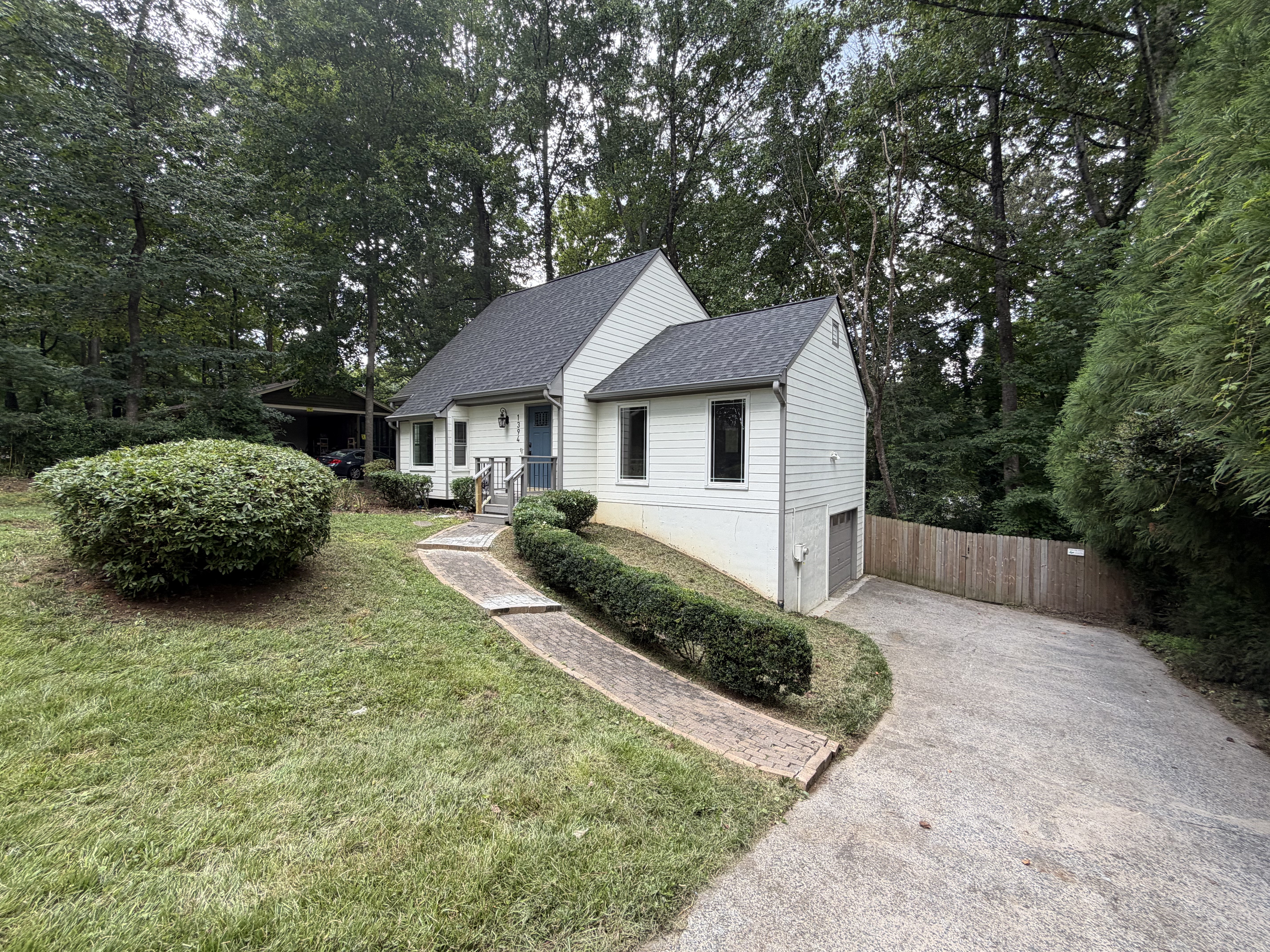 Photo 17 of 23 of 1394 Natchez Trce SW, Marietta, GA
