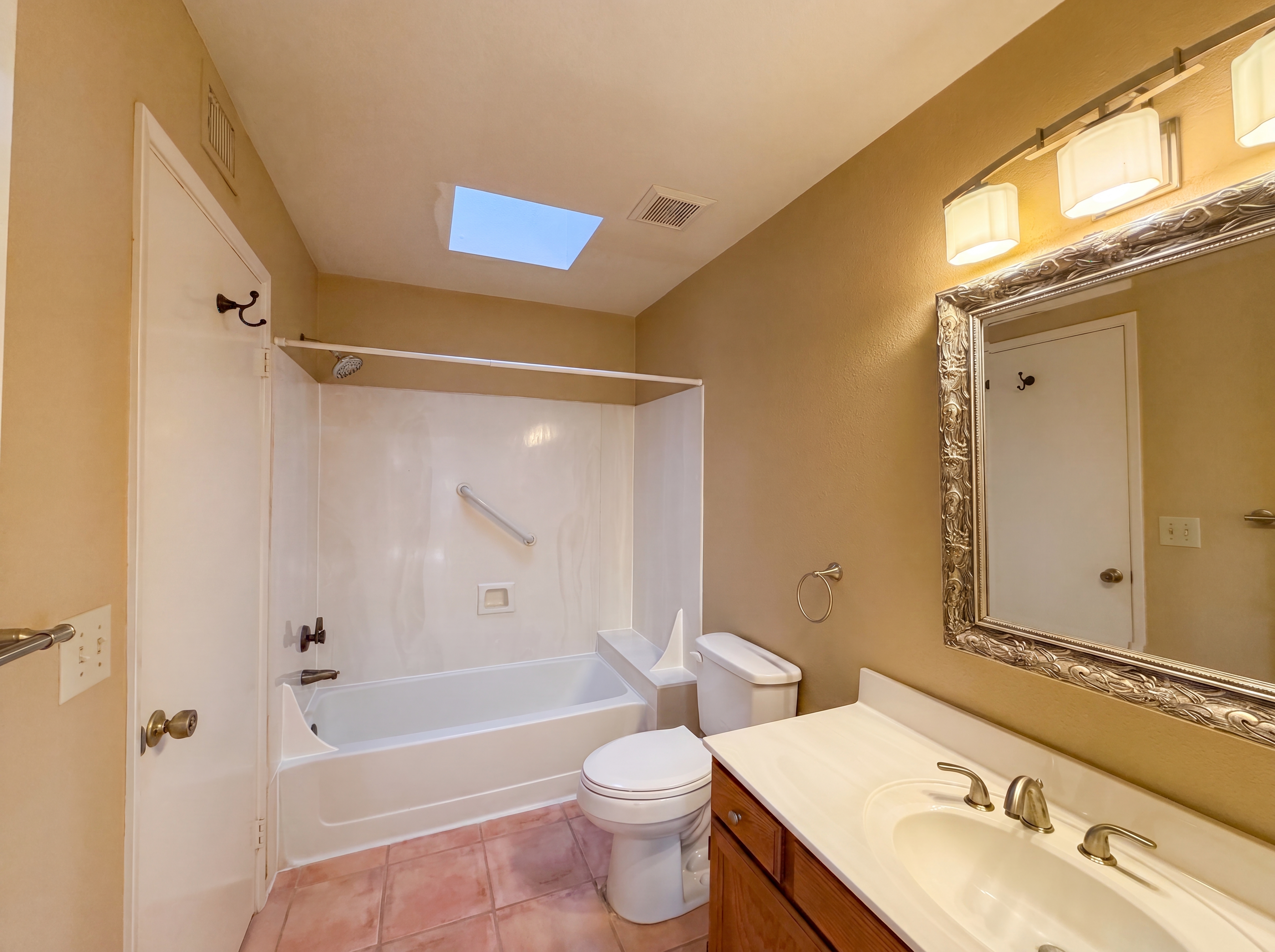 Photo 17 of 28 of 12346 S Shoshoni Dr, Phoenix, AZ
