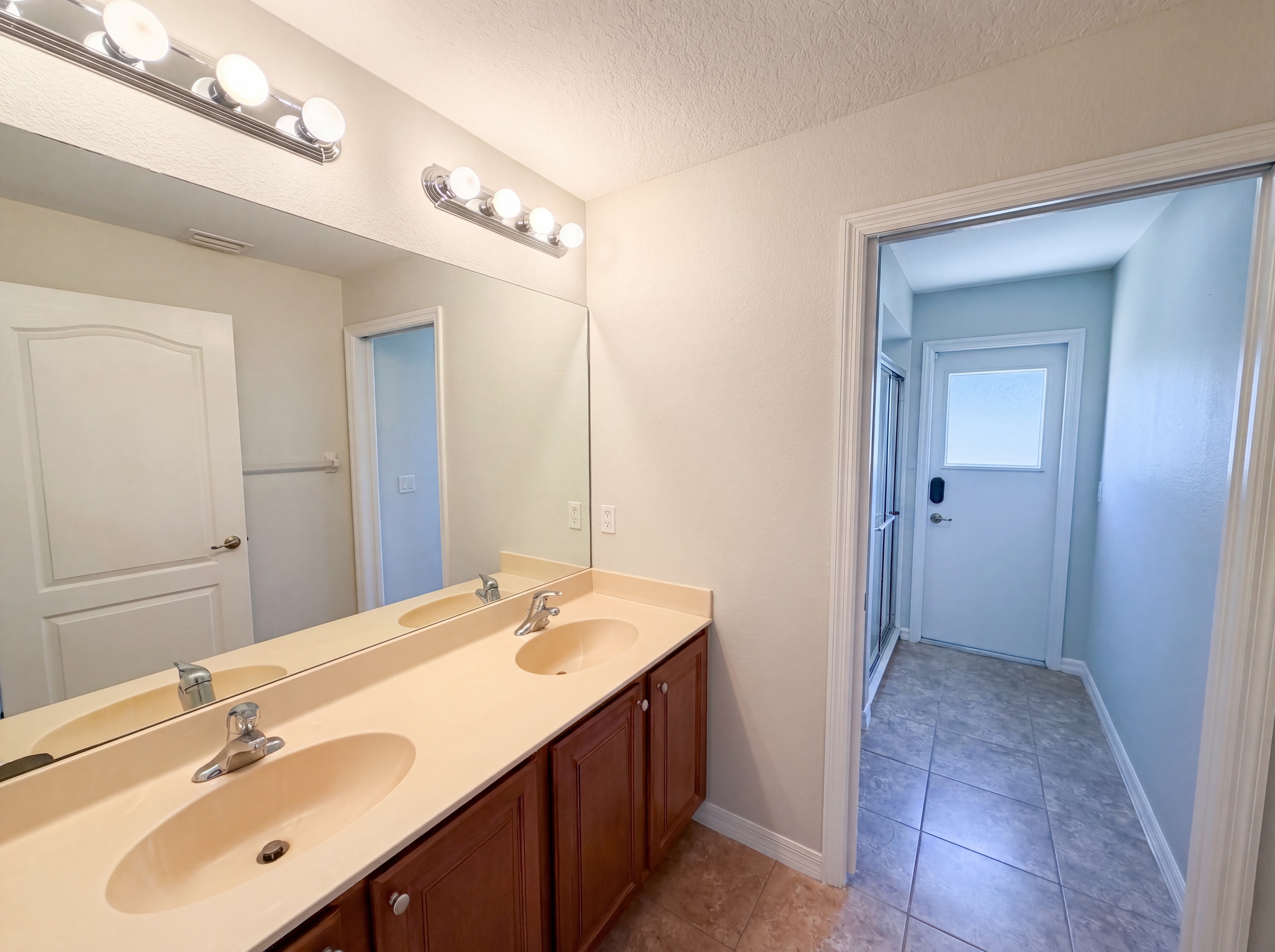 Photo 15 of 28 of 457 Amethyst Ave, Auburndale, FL