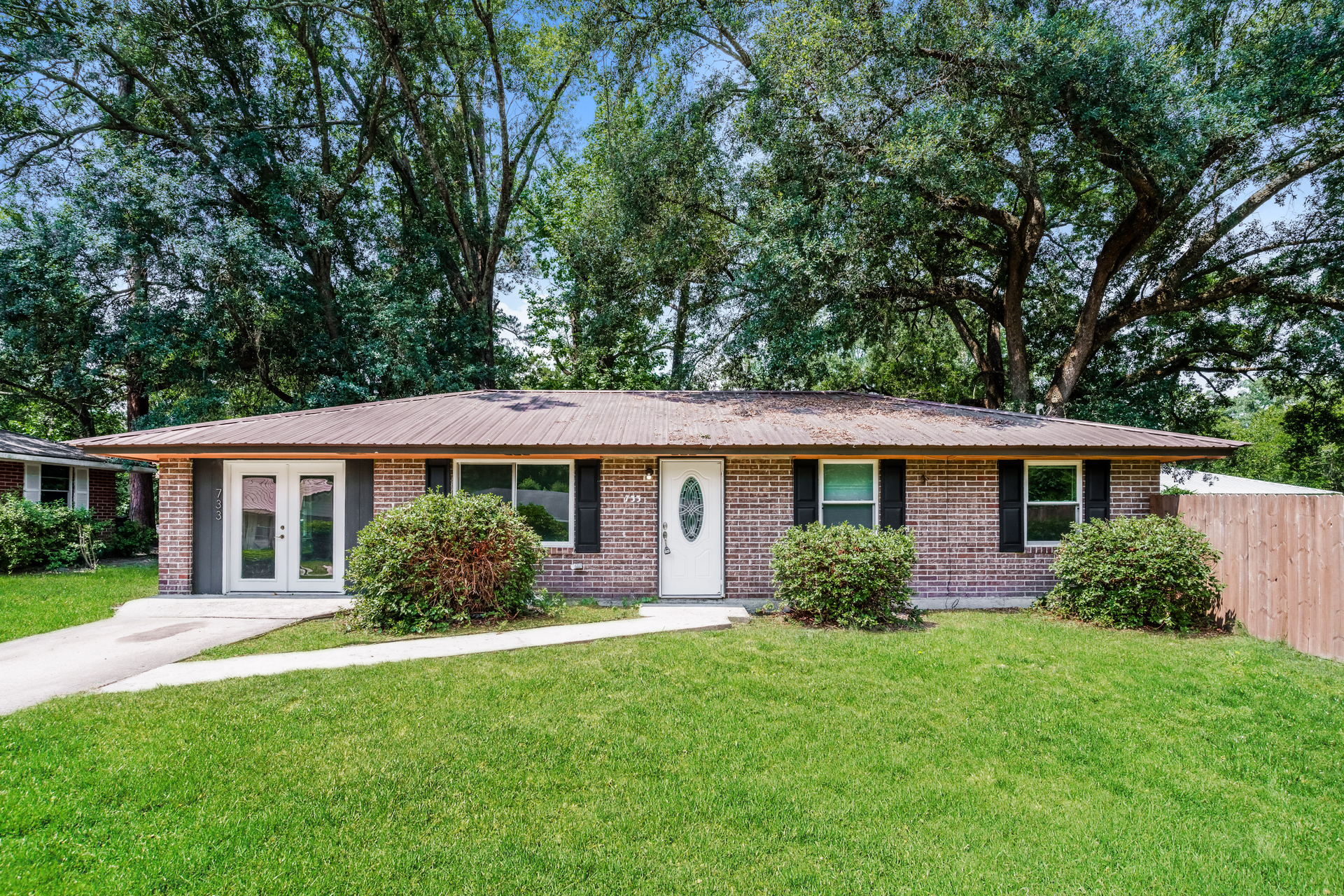 Photo 21 of 41 of 733 Sutton St, Jesup, GA
