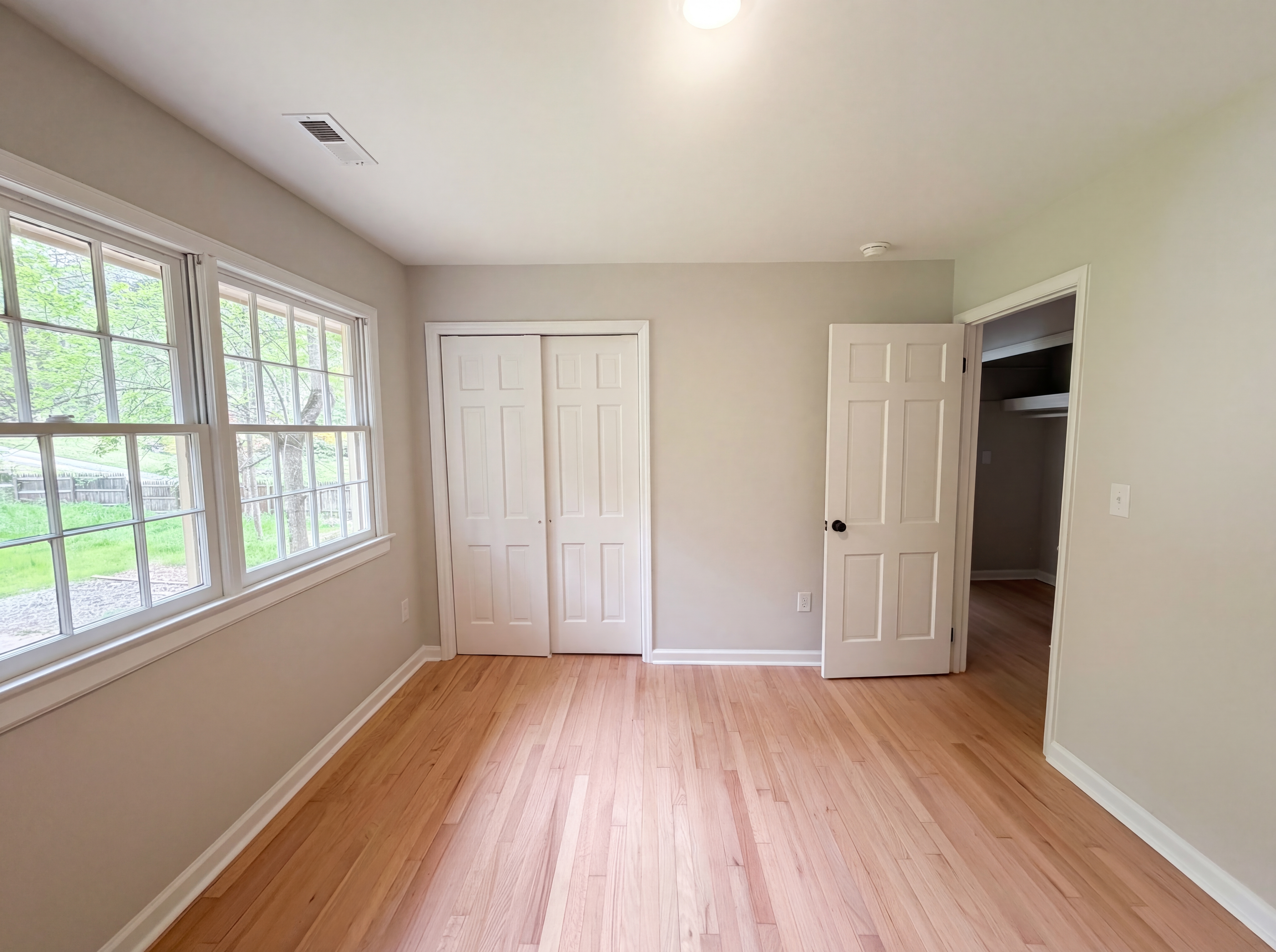 Photo 12 of 19 of 4117 White Pine Dr, Raleigh, NC