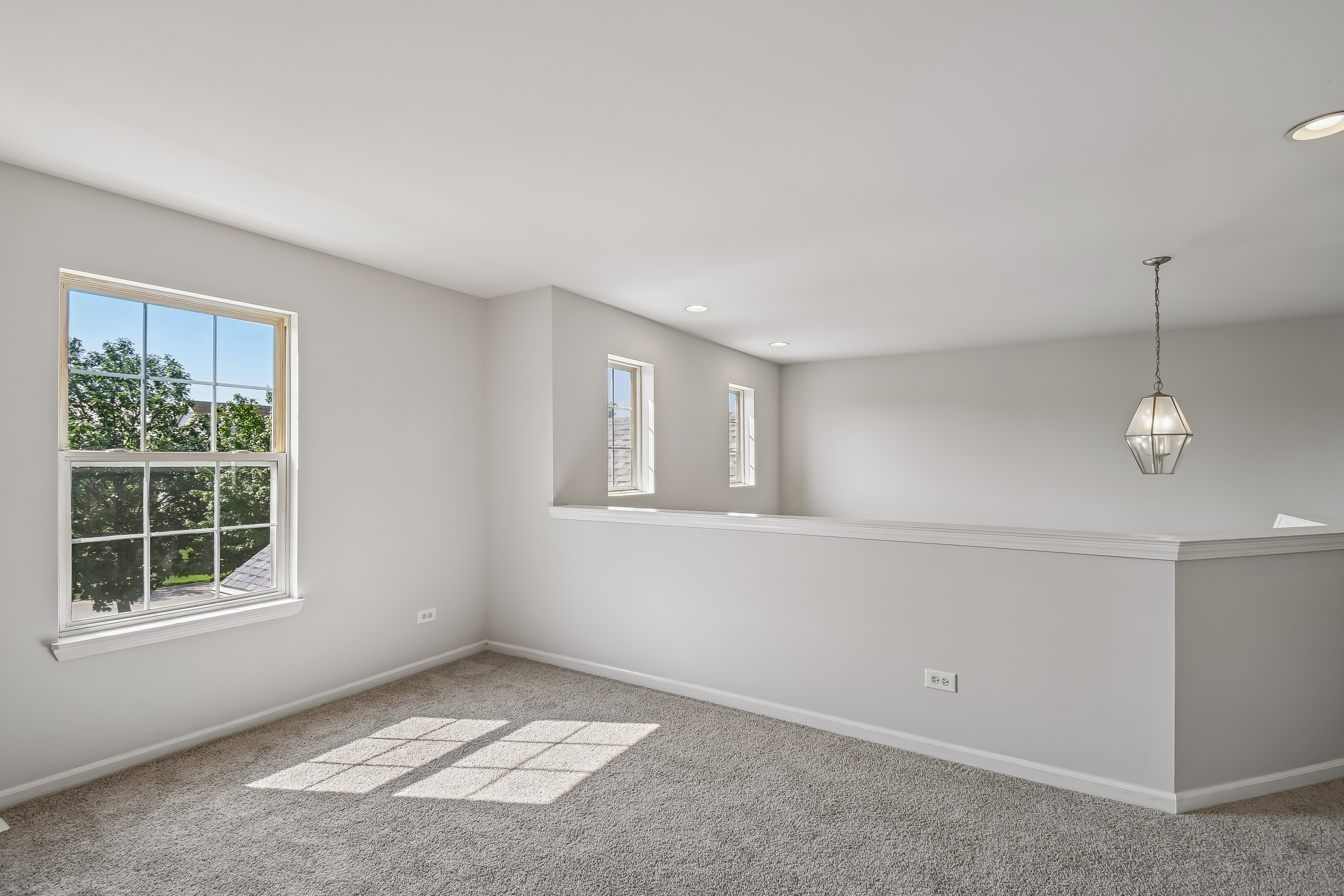 Photo 47 of 69 of 1409 Baltz Dr, Joliet, IL
