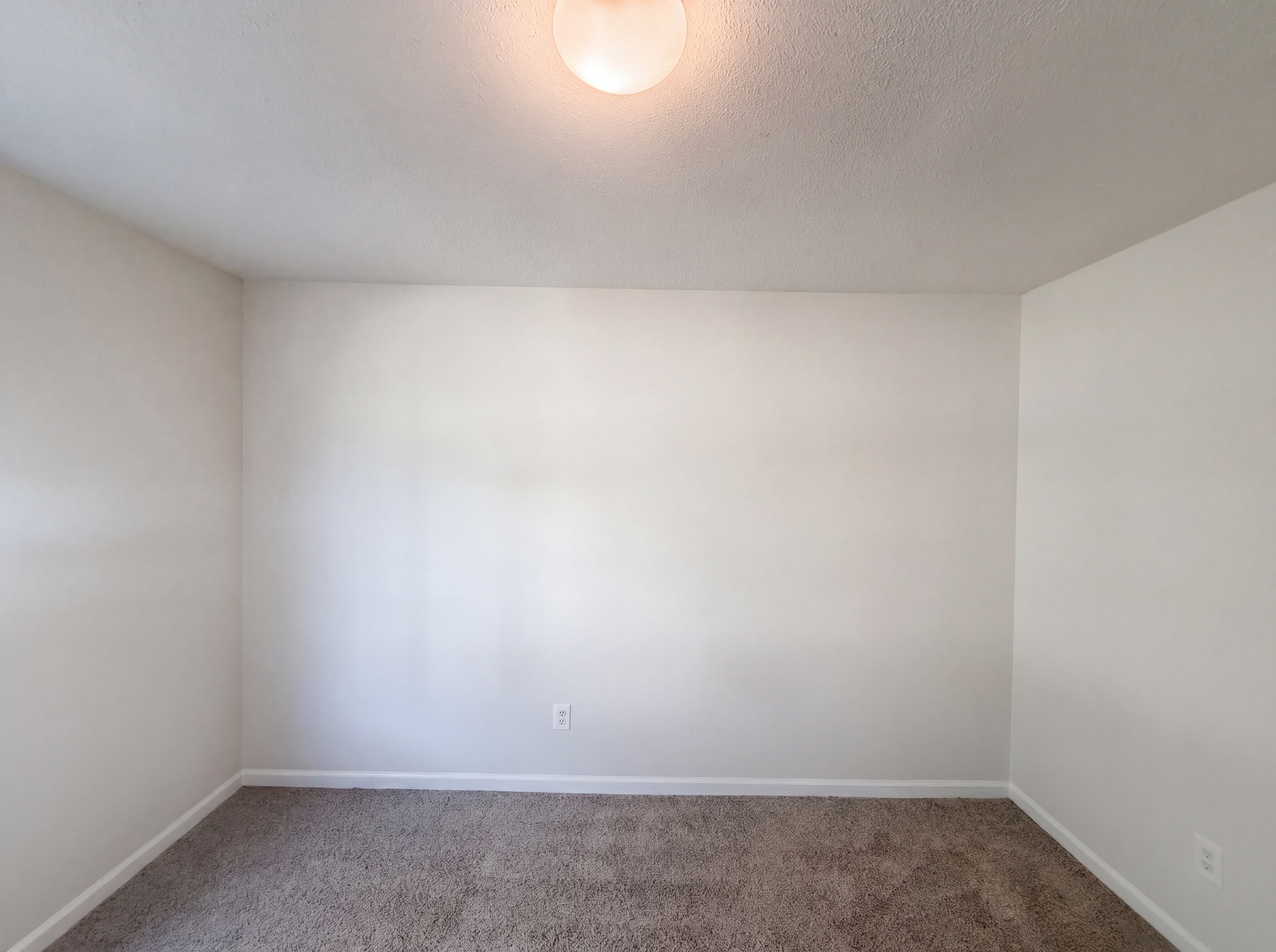 Photo 12 of 21 of 4234 Nestleway Ct, Greensboro, NC