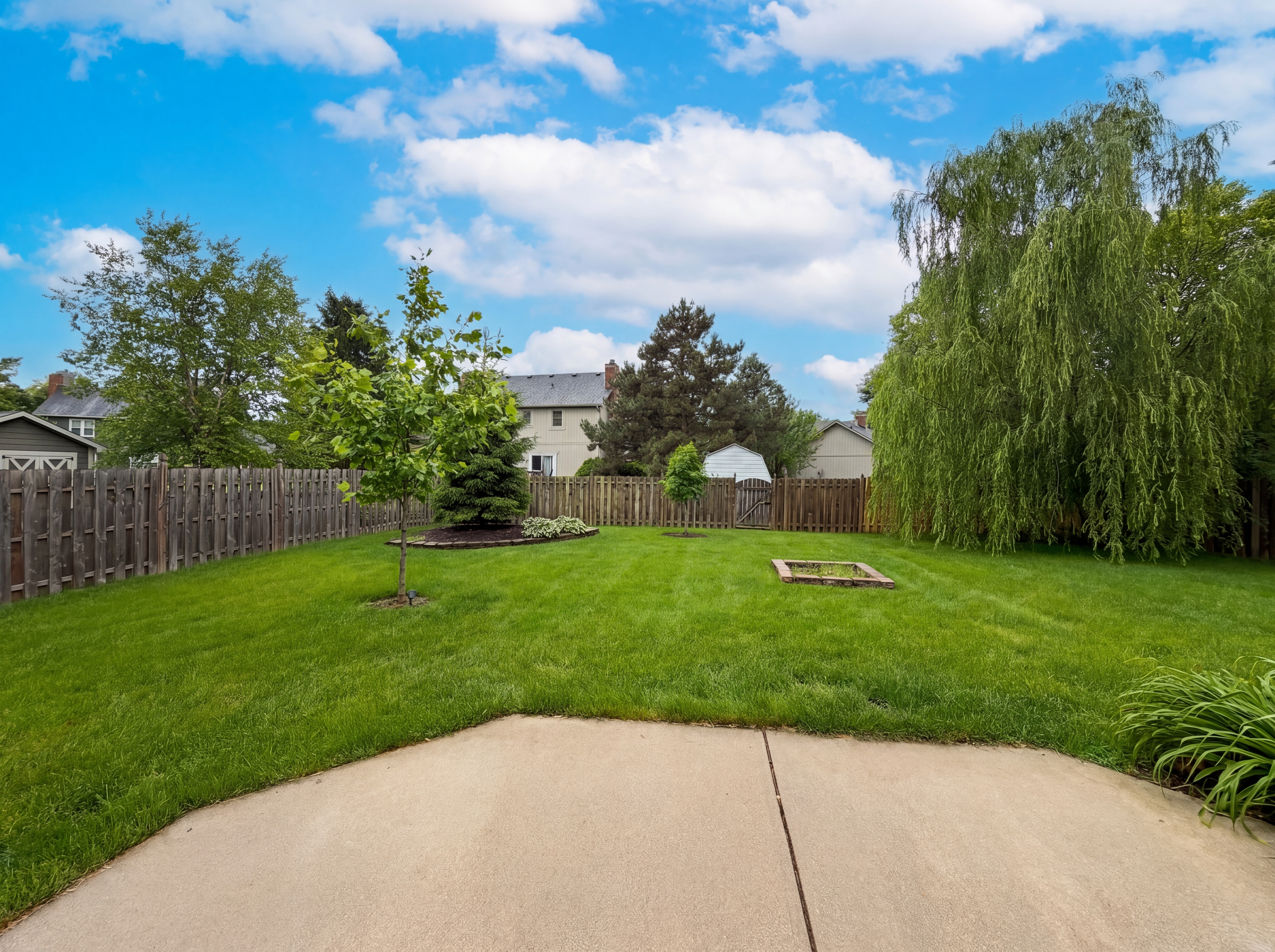Photo 19 of 21 of 8302 La Habra Ln, Indianapolis, IN